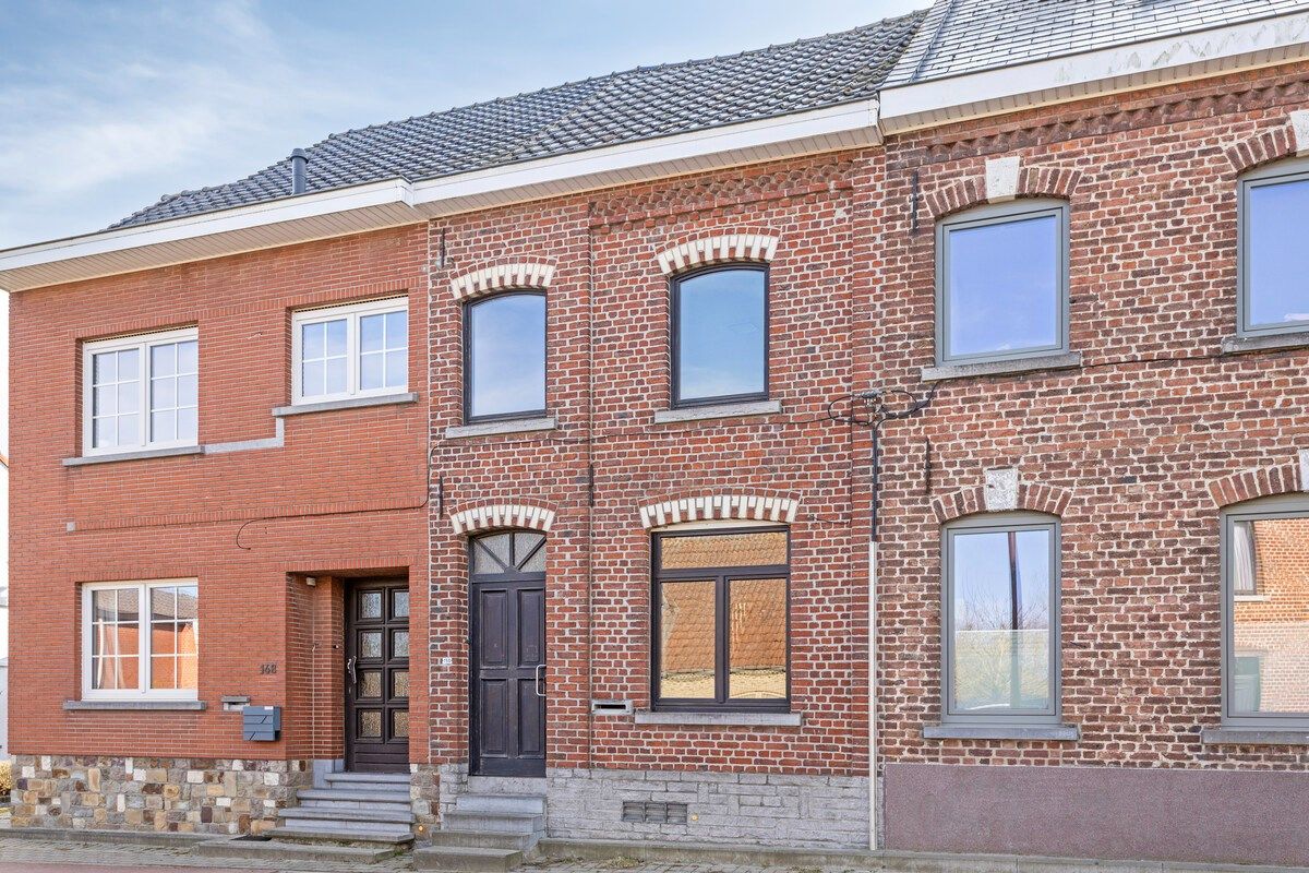 Gezellige 2-gevelwoning te koop in Lennik foto 16