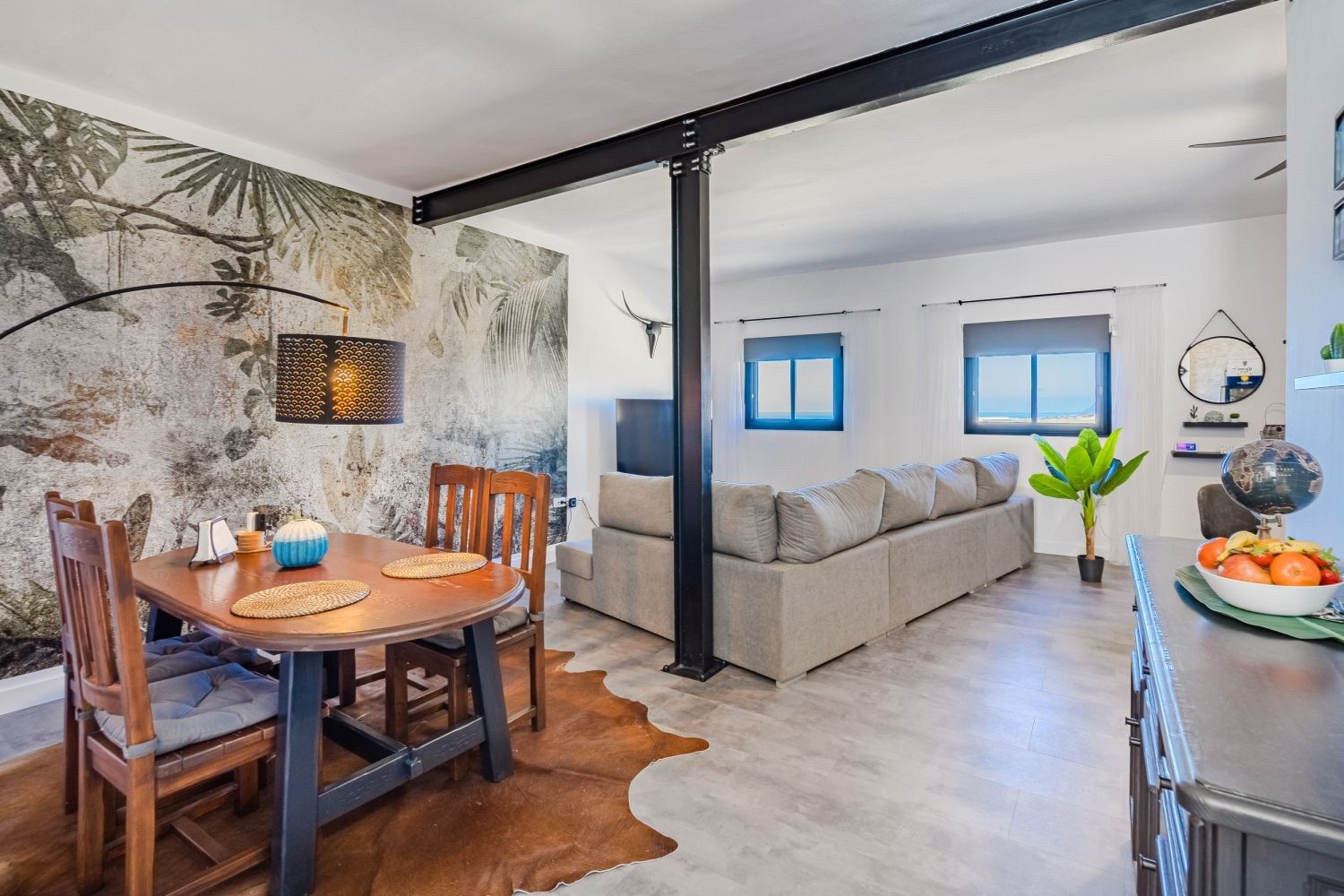 Gerenoveerde rijwoning omgebouwd tot 2 appartementen! foto 4