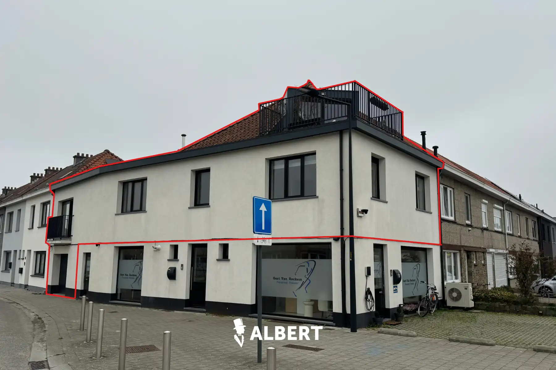 Duplex appartement met 3 slaapkamers en garage foto 2