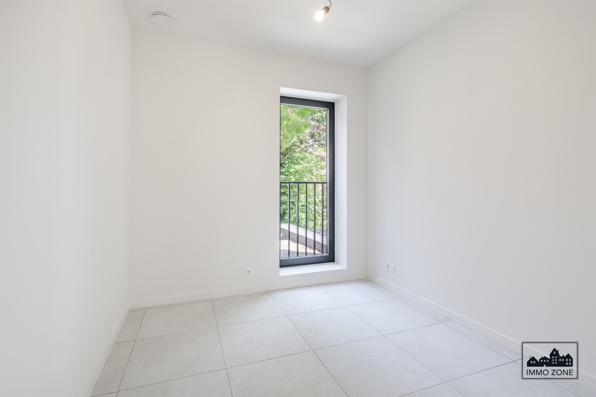 Afgewerkt nieuwbouwappartement met 2 slaapkamers foto 6
