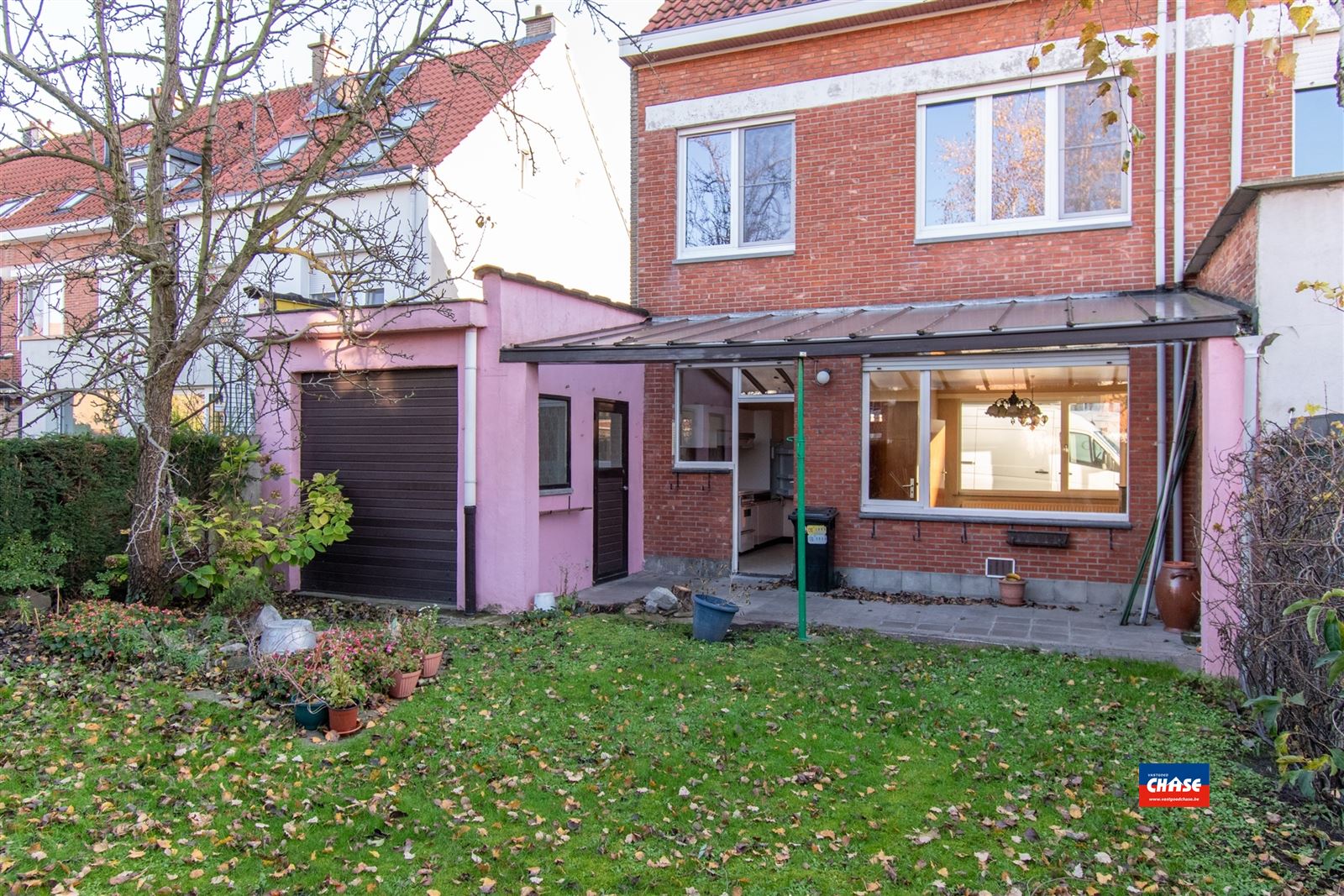 Woning met 4/5 slaapkamers, tuin + ruime garage foto 7