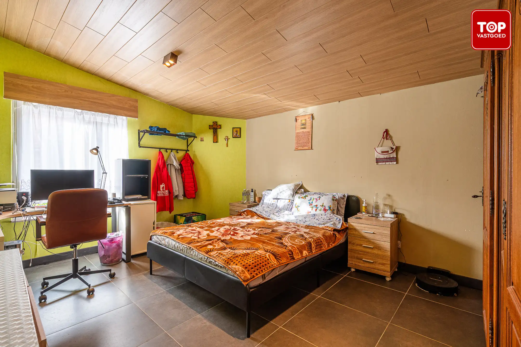 Landelijk gelegen woning met veel potentieel foto 11