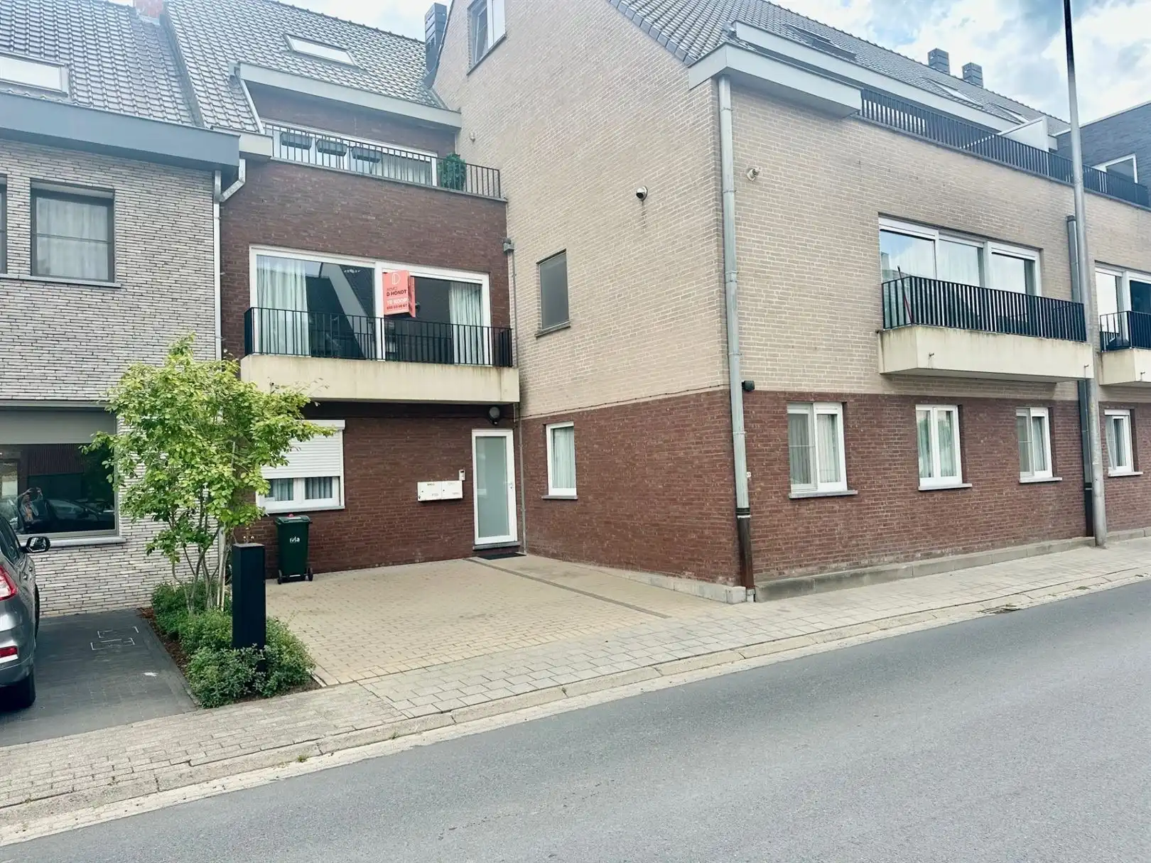 Appartement  TE HUUR aan de stadsrand van Oudenaarde. foto 2