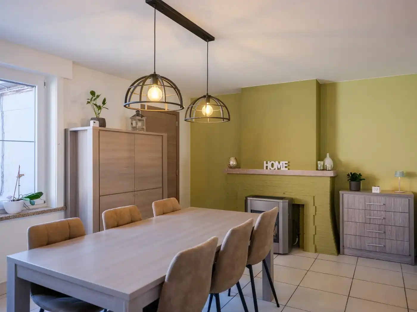 Halfopen instapklare woning in centrum Ingelmunster foto 3