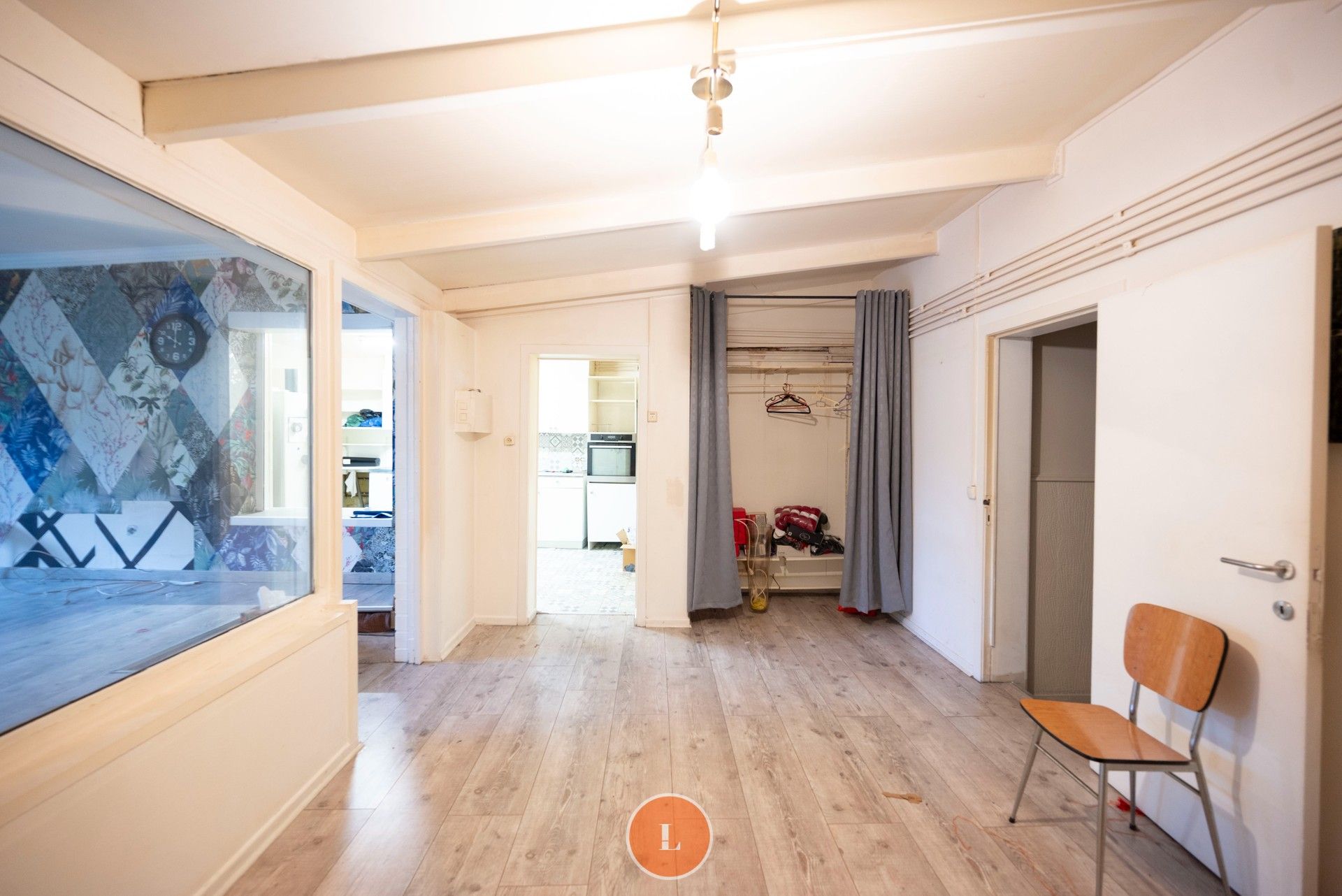 Te renoveren handelshuis met tuin foto 7