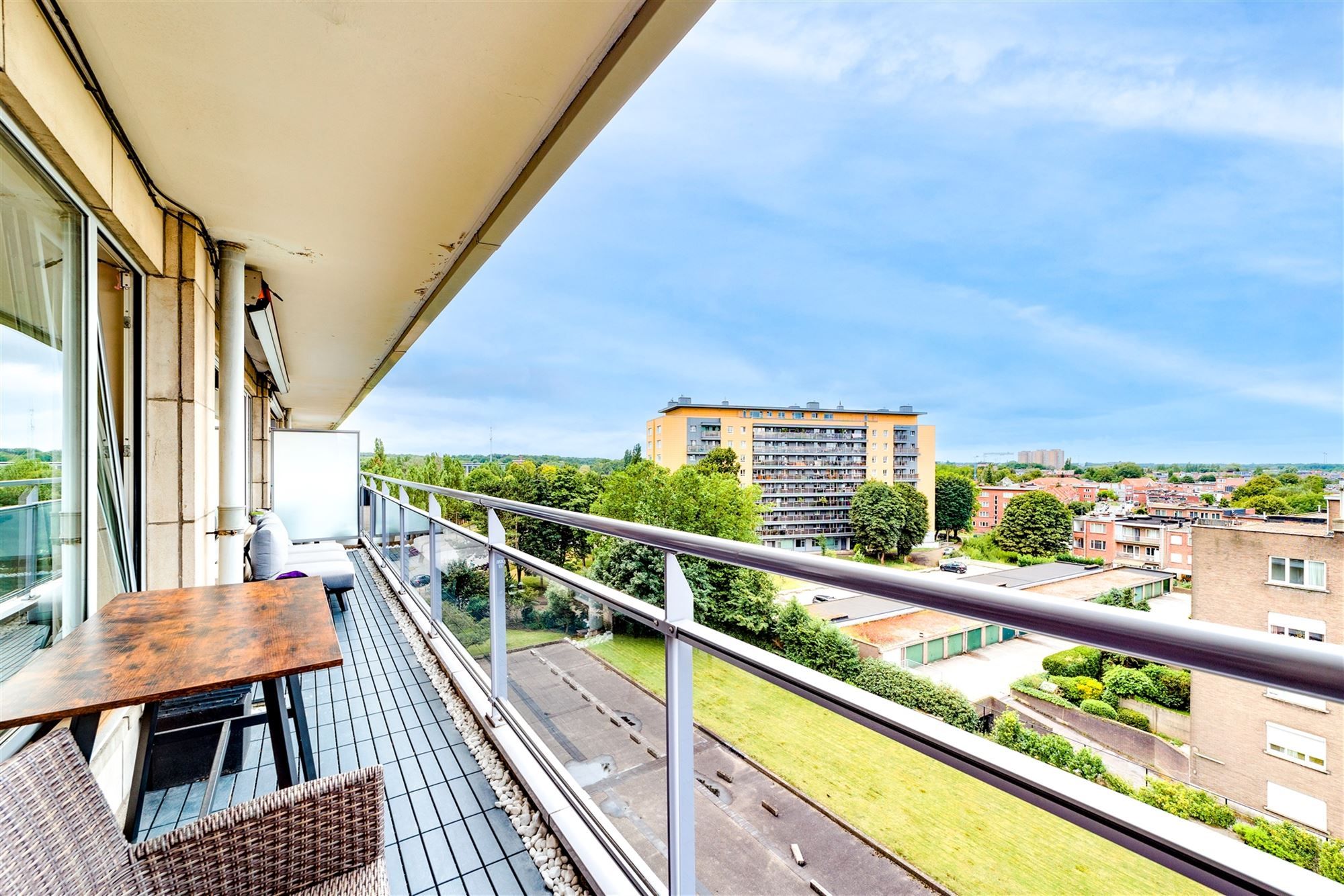 Instapklaar appartement met 3 slpk en zonnig terras foto 7