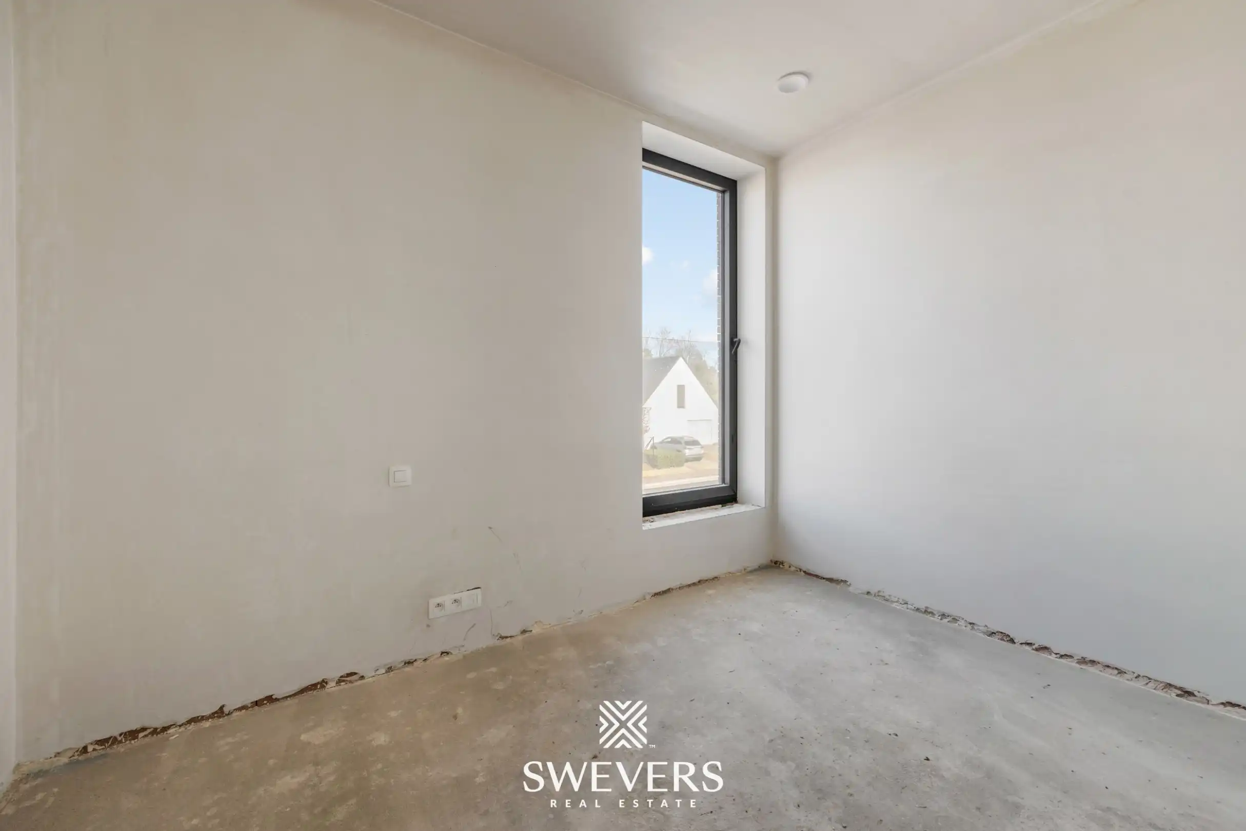 GEEN BTW: Woning met handelsruimte van 36m² te Viversel  foto 19