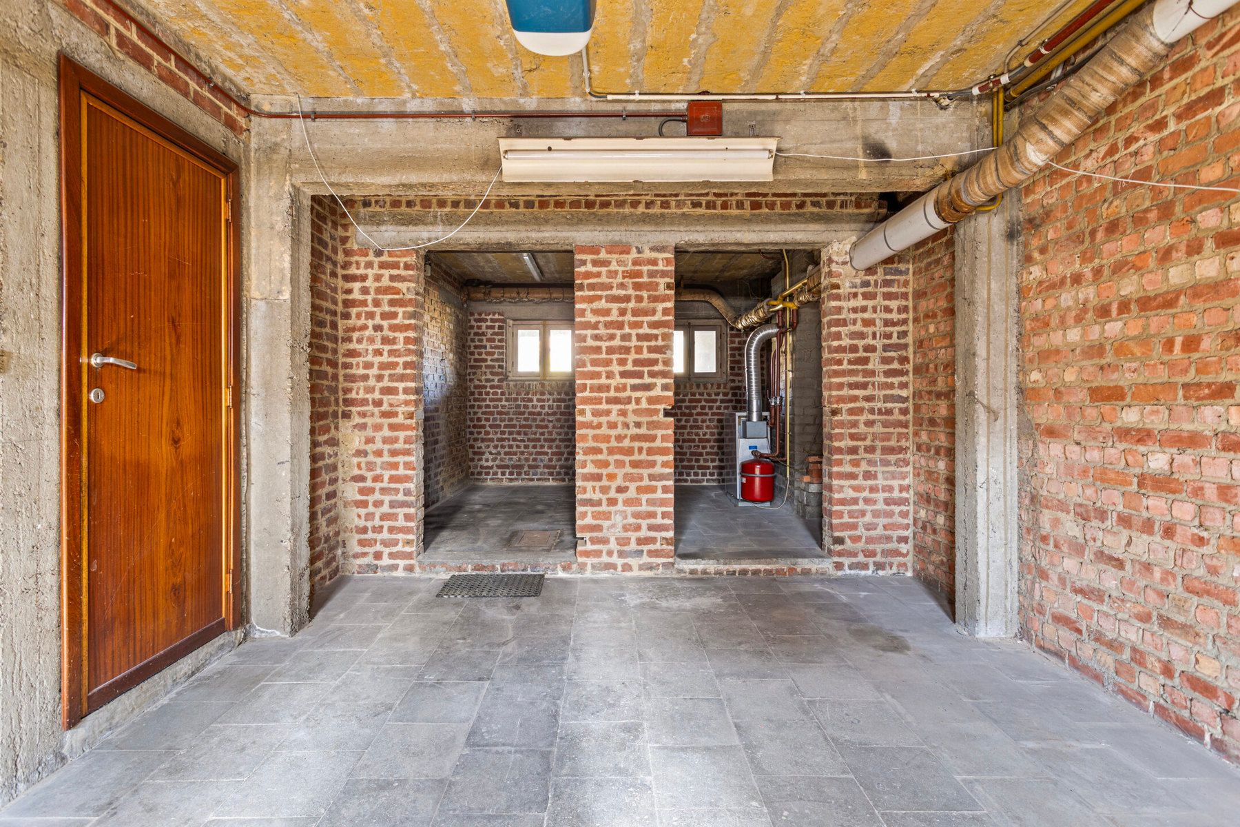 Ruime gezinswoning met 3 slaapkamer, tuin en garage foto 28