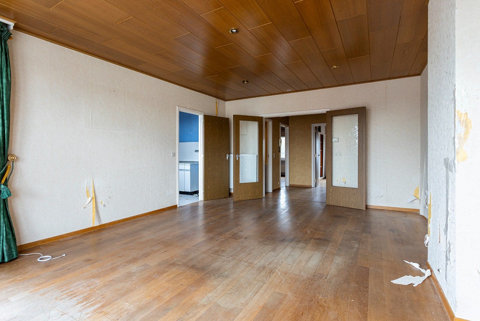 Te renoveren 2 slpk appartement in Tentoonstellingswijk!  foto 4