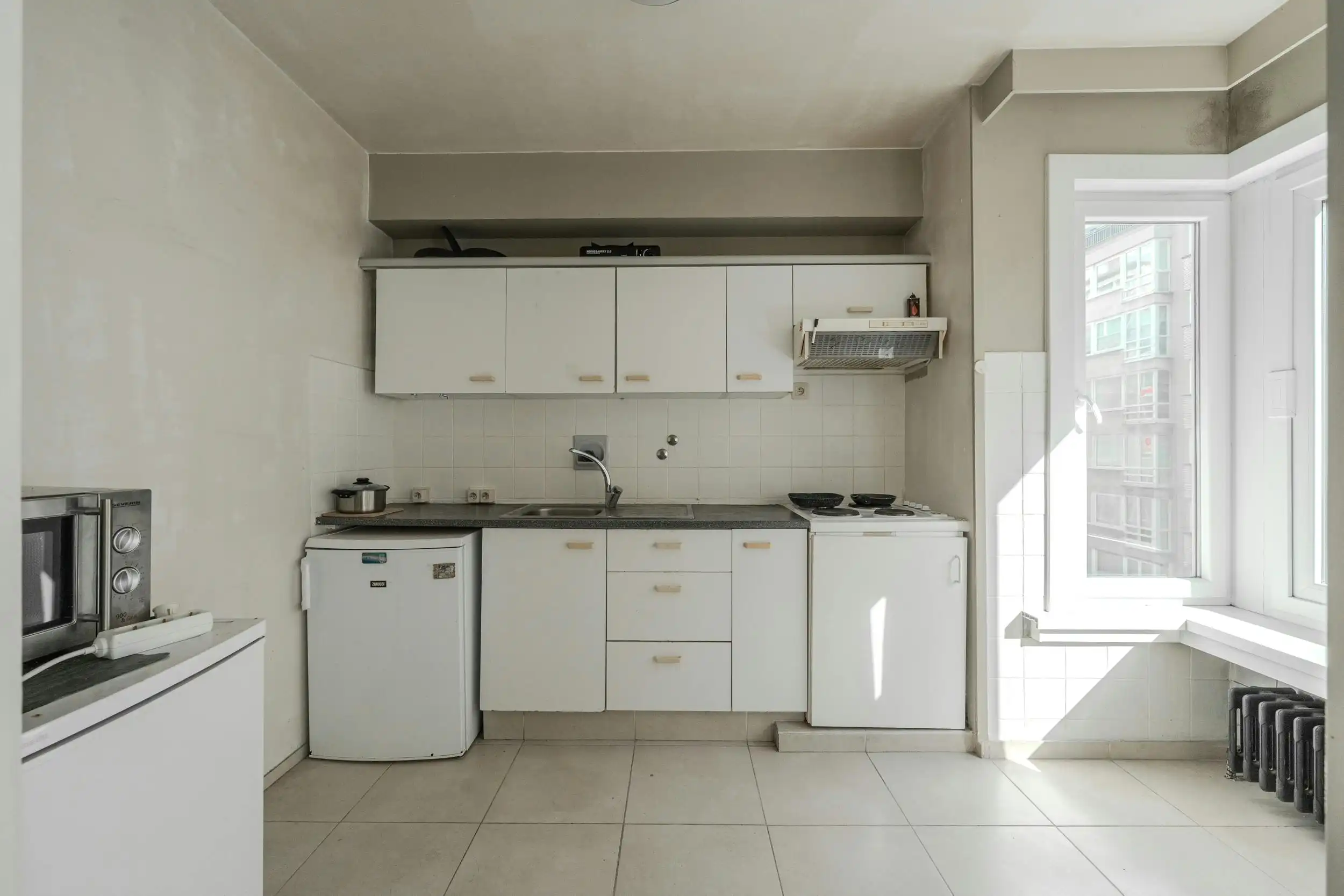 Ruim één-slaapkamerappartement te centrum Oostende foto 5