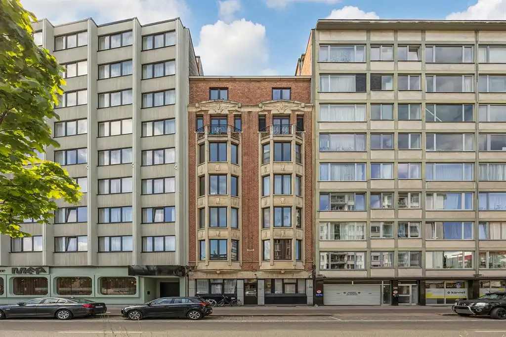 Instapklaar appartement in elegant gebouw foto 21