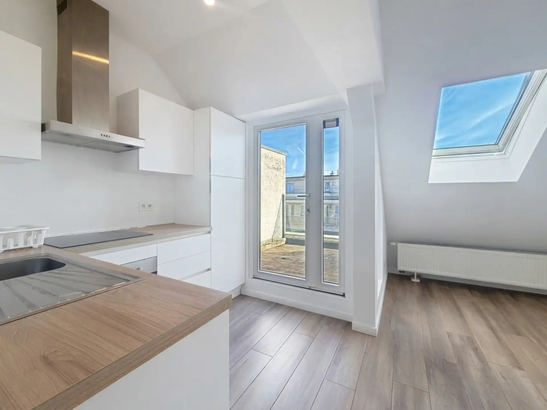 Mooi appartement met 1 slaapkamer en een mezzanine foto {{pictureIndex}}