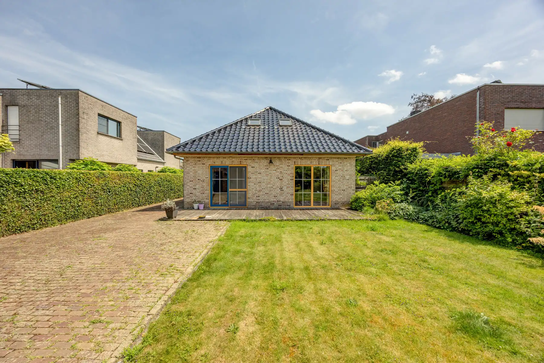 Instapklare eengezinswoning met 4 slaapkamers op een perceel van 1.296m².  foto 20