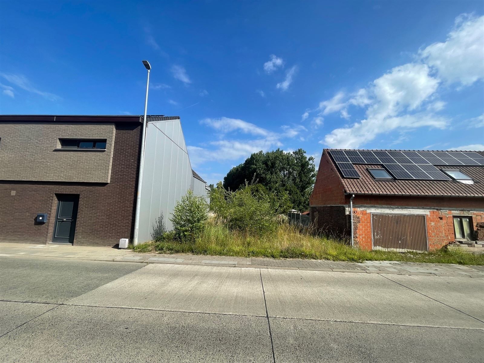 bouwgrond op 8are99 voor gesloten bebouwing (10m) foto {{pictureIndex}}