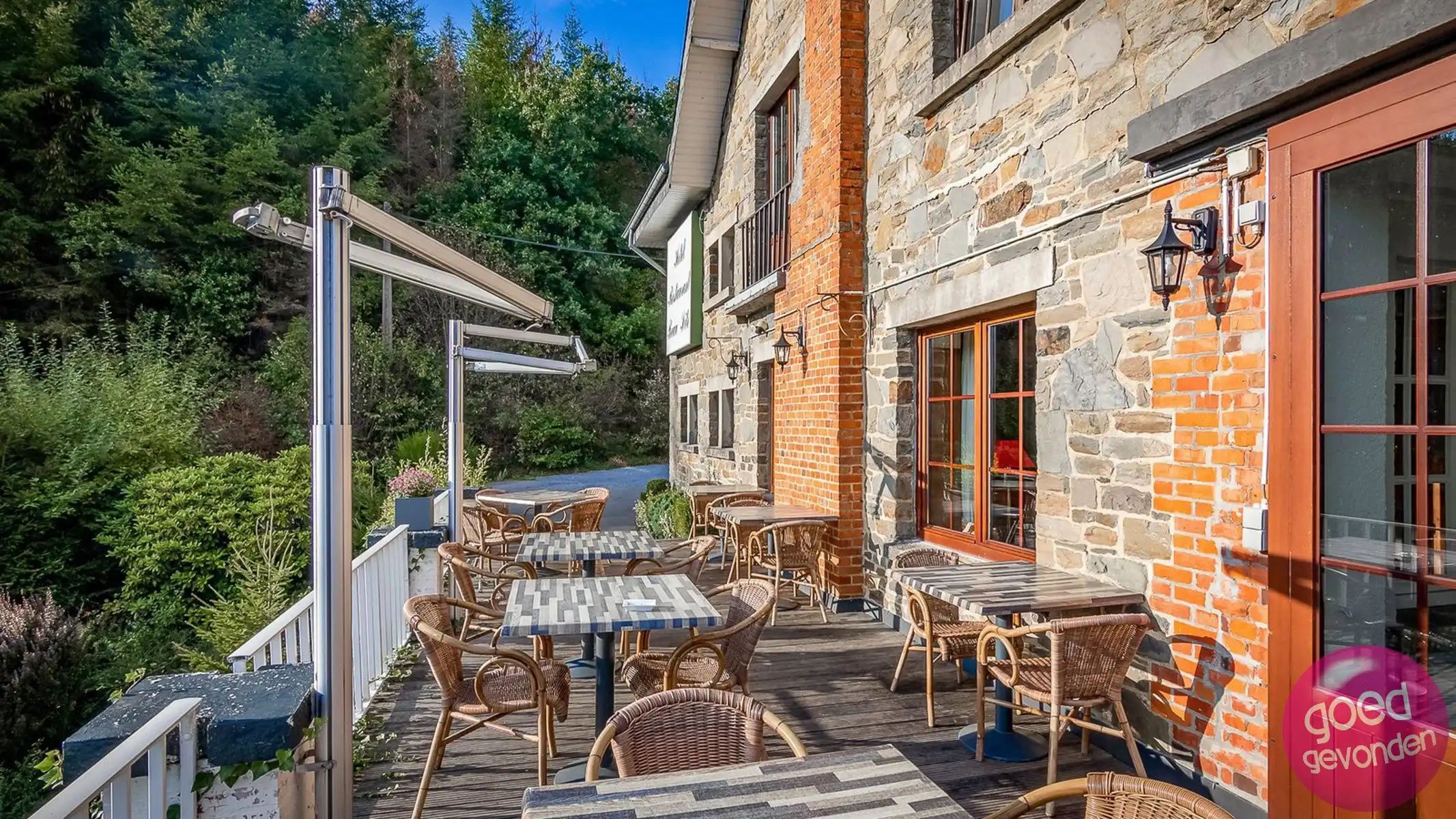 Hotel - idyllische ligging - 17 kamers - 3ha  foto 5