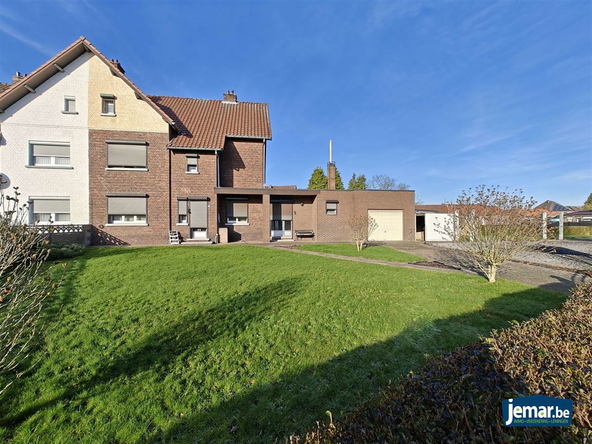 Instapklare woning met 4 slaapkamers en garage  foto 17