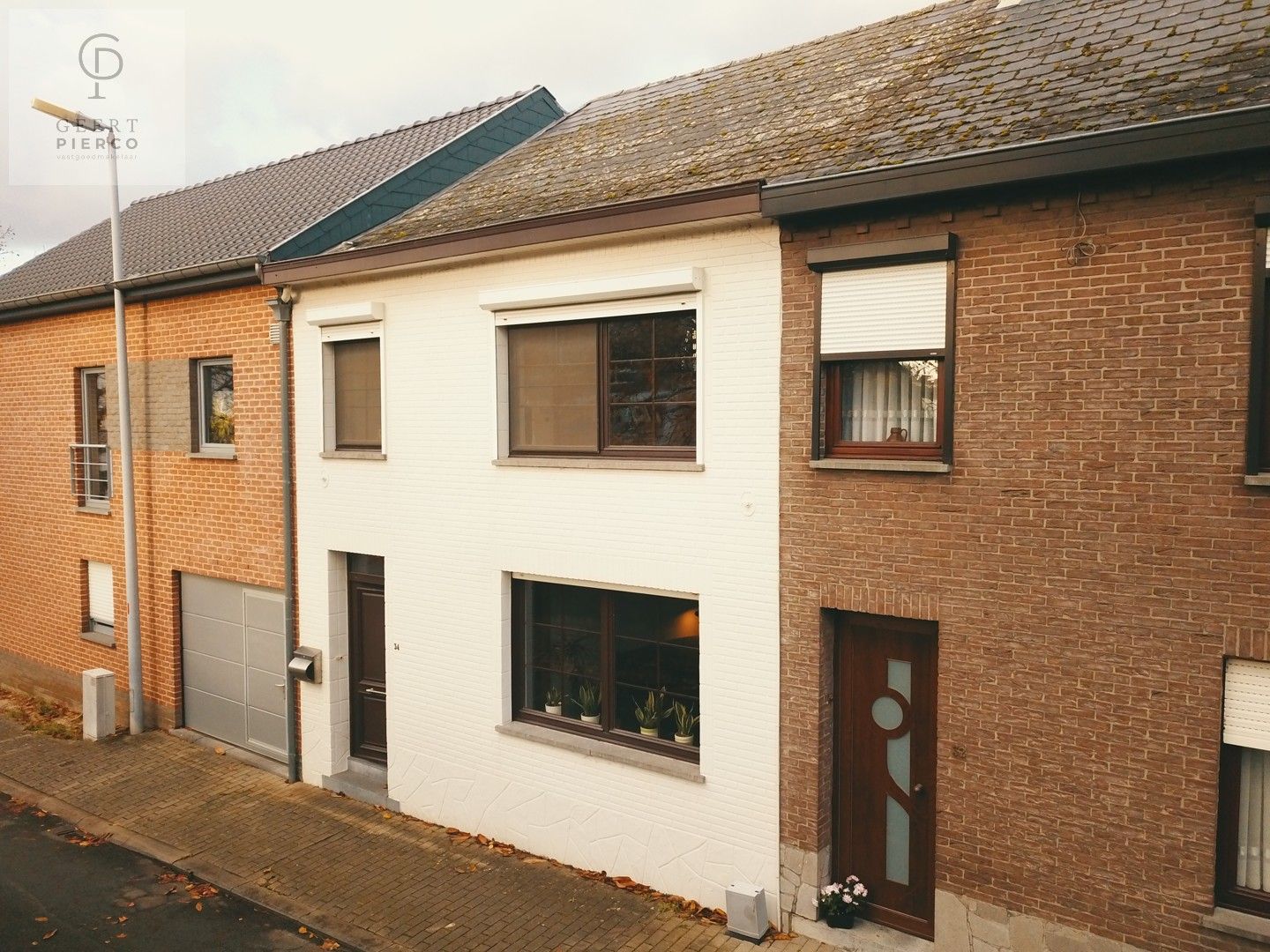 Gezellige rijwoning in het hartje van Landen foto 30