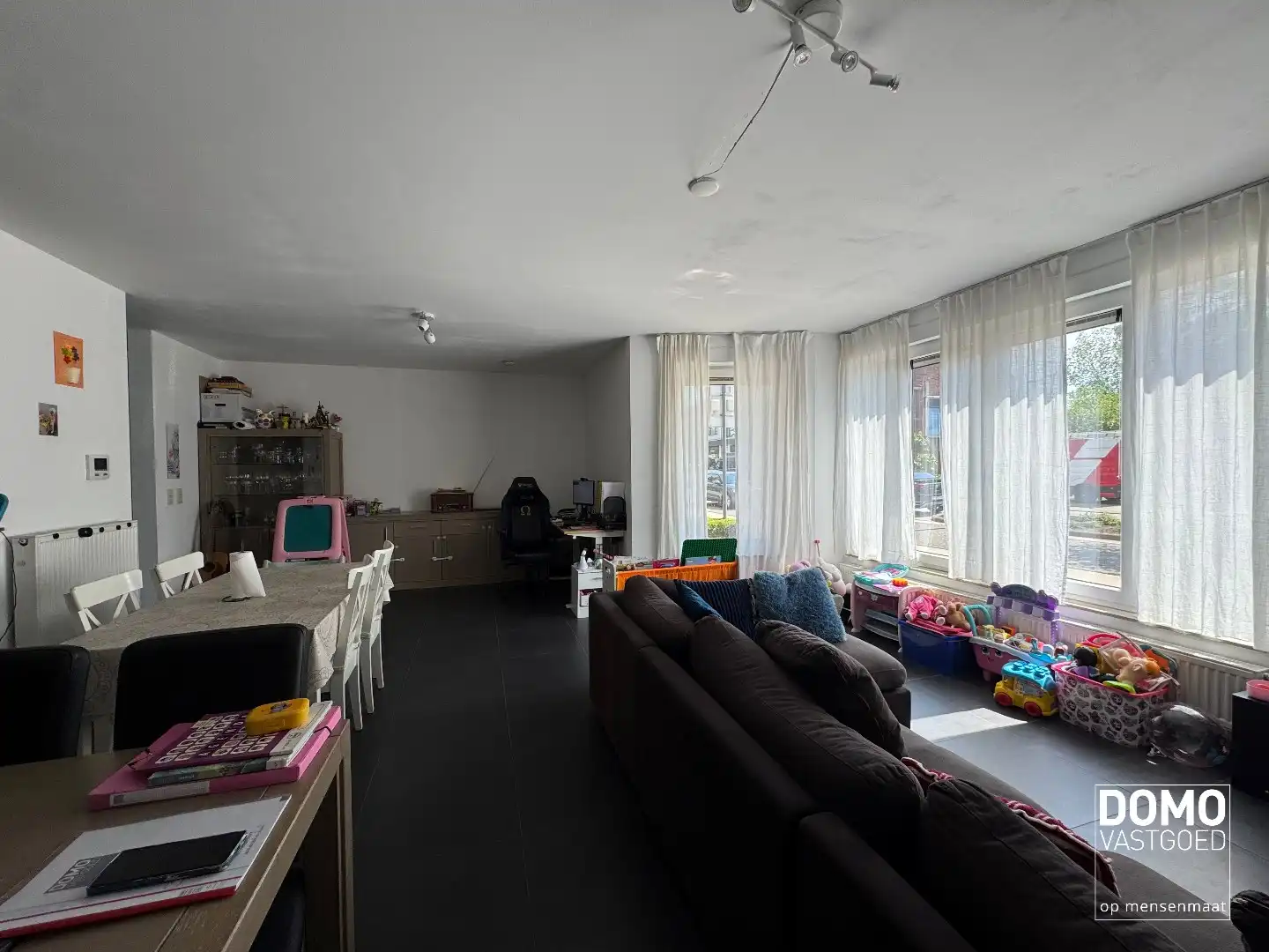 Gelijkvloers appartement met tuin en ondergrondse garage te Kermt - energielabel B -121m² bewoonbare oppervlakte foto 4