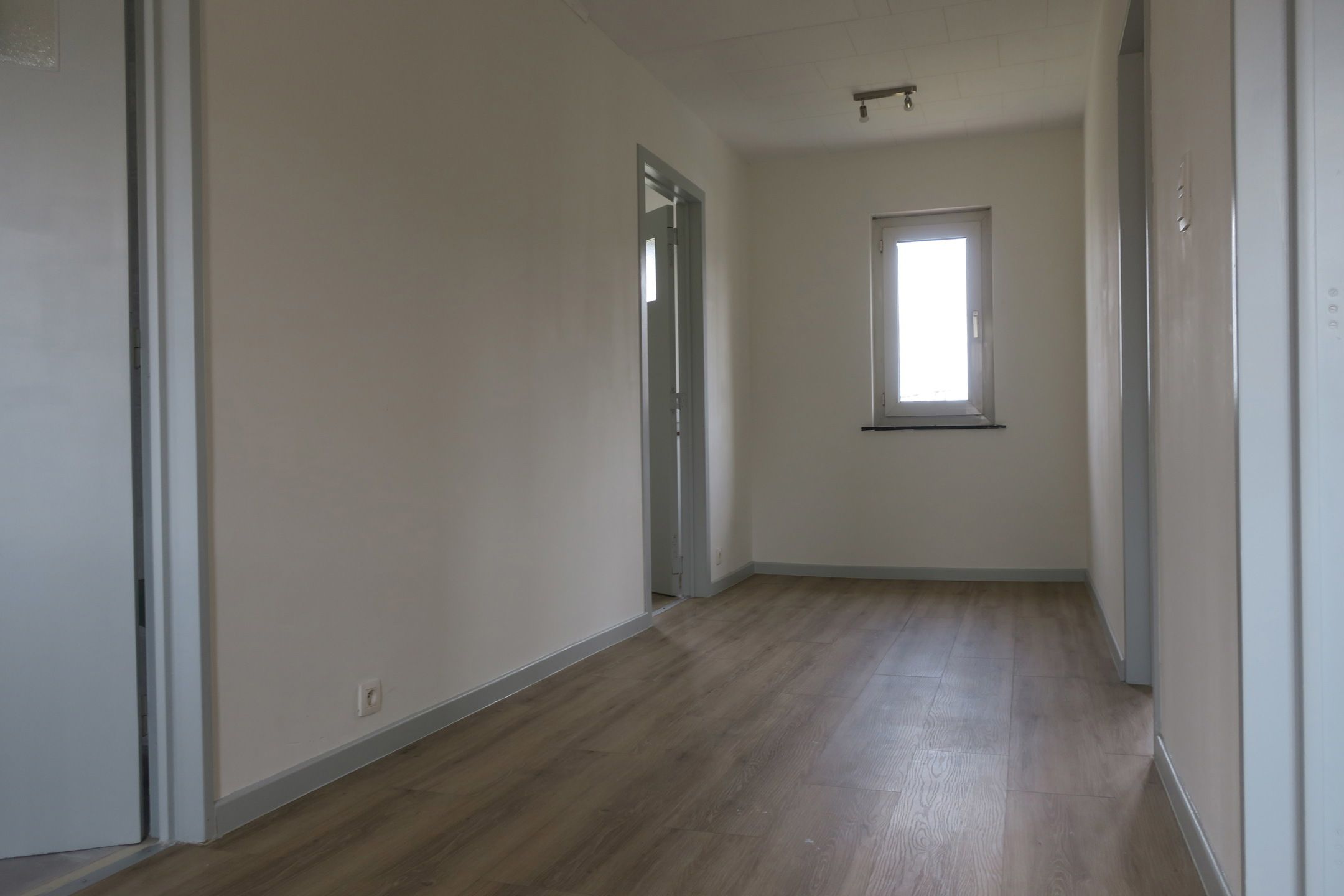 Ruime gezinswoning met 3 slaapkamers en tuin foto 13