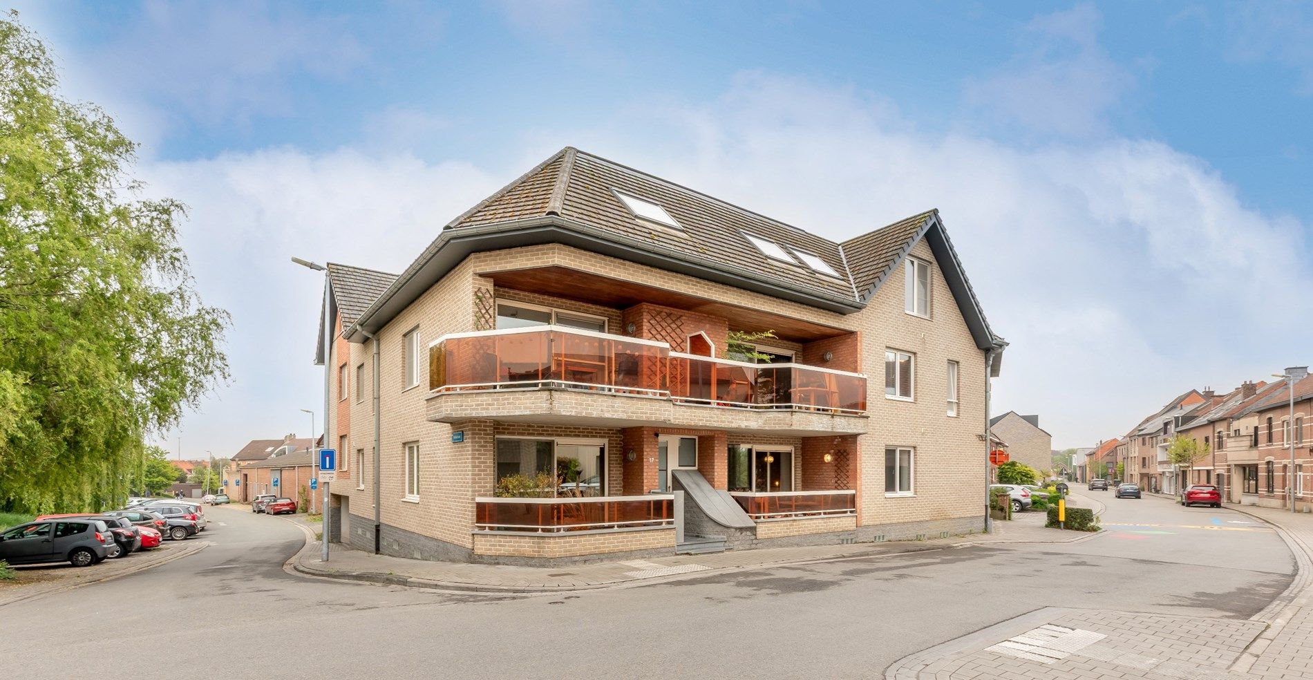 Leuk duplexappartement met terras! foto 11
