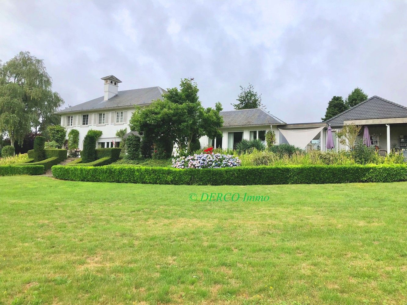 authentieke villa met "een ZIEL" -----  prachtig terrein 14.900 m2  ----- blijvende VERGEZICHTEN op beschermd landschap foto 8