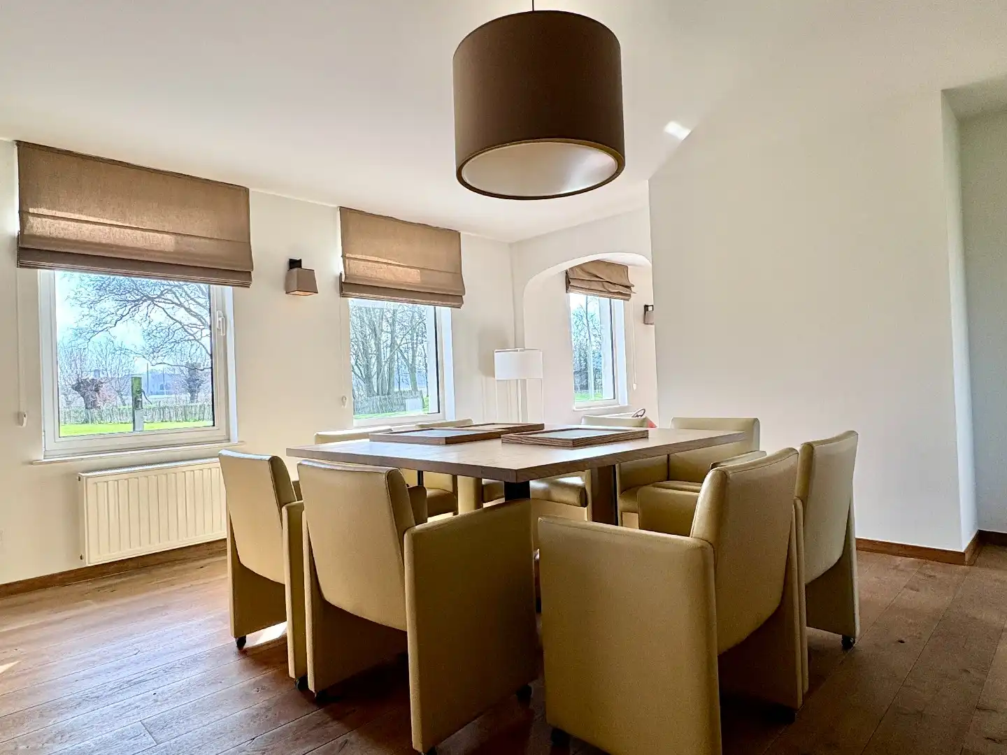 Idyllisch gelegen eigendom op 8.720 m² op de Poelberg te Tielt. foto 11