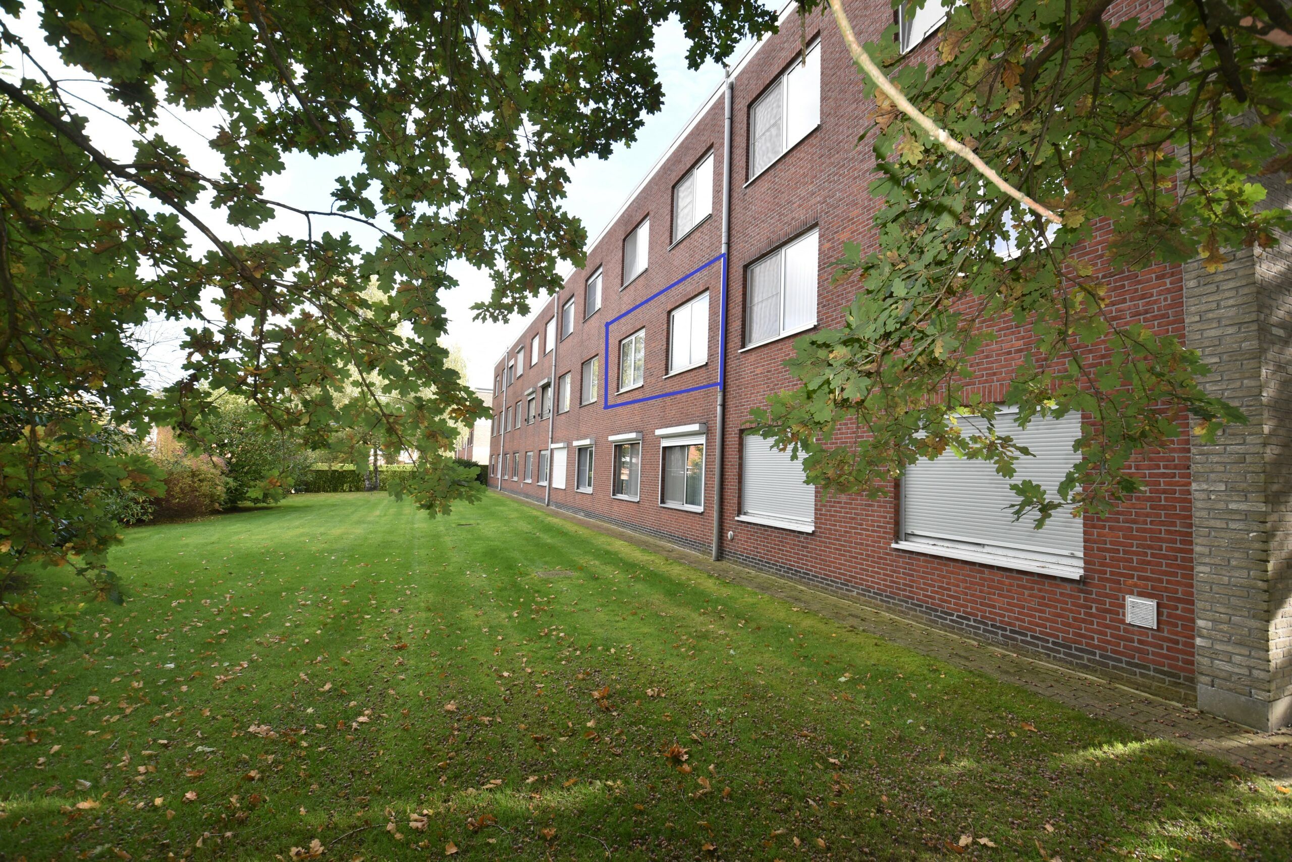 APPARTEMENT (2 slpks) + GARAGE OP TOPLIGGING IN KONTICH foto 3