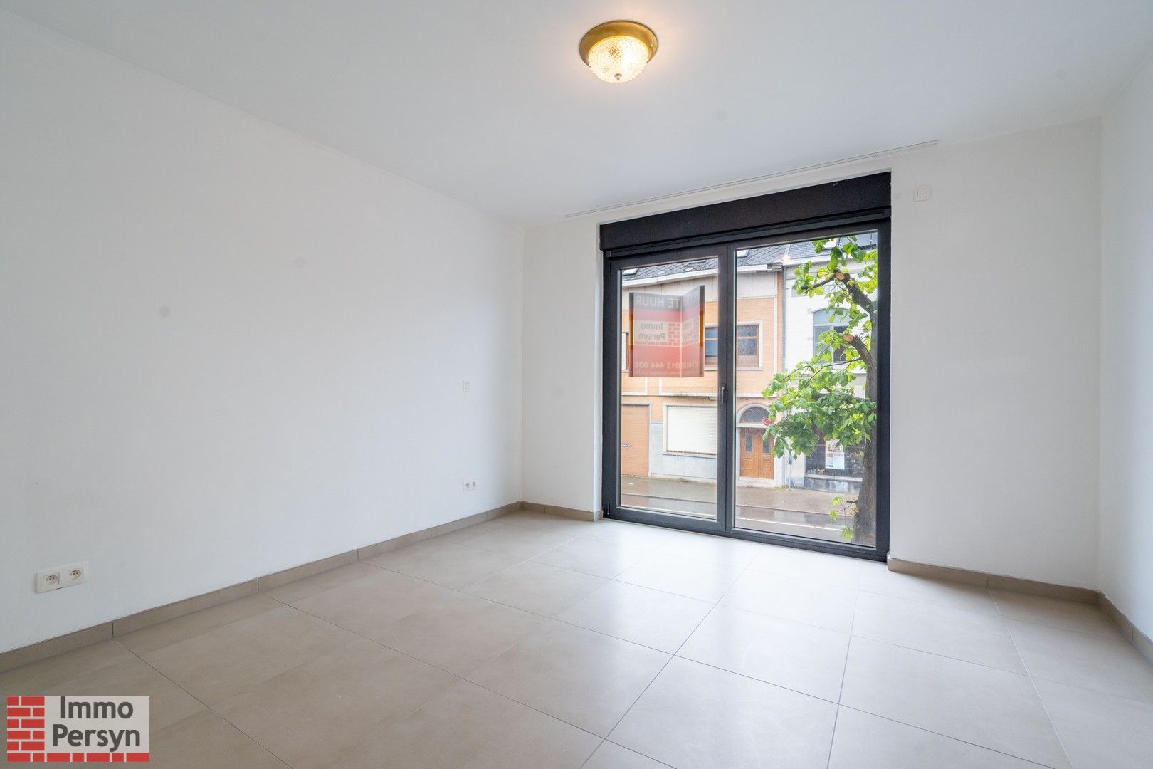Nieuwbouw 2 slpk appartement met staanplaats en berging foto 10