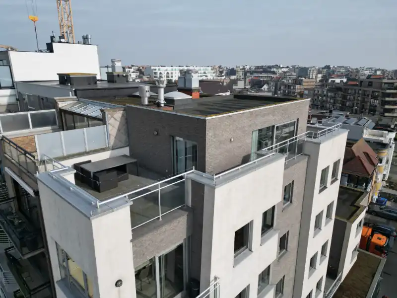 Gezellig duplex-appartement met mooie, ruimte terrassen in hartje Koksijde-Bad! foto 24