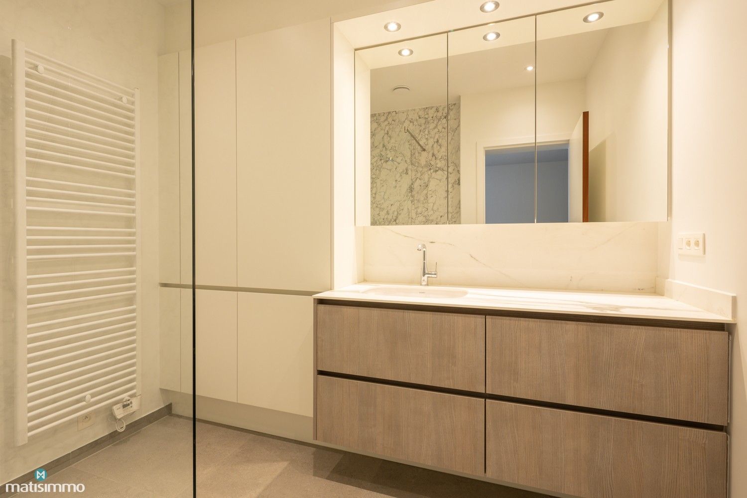 NIEUWBOUWAPPARTEMENT VOORZIEN VAN ALLE COMFORT MET TWEE SLAAPKAMERS TE MOPERTINGEN foto 13