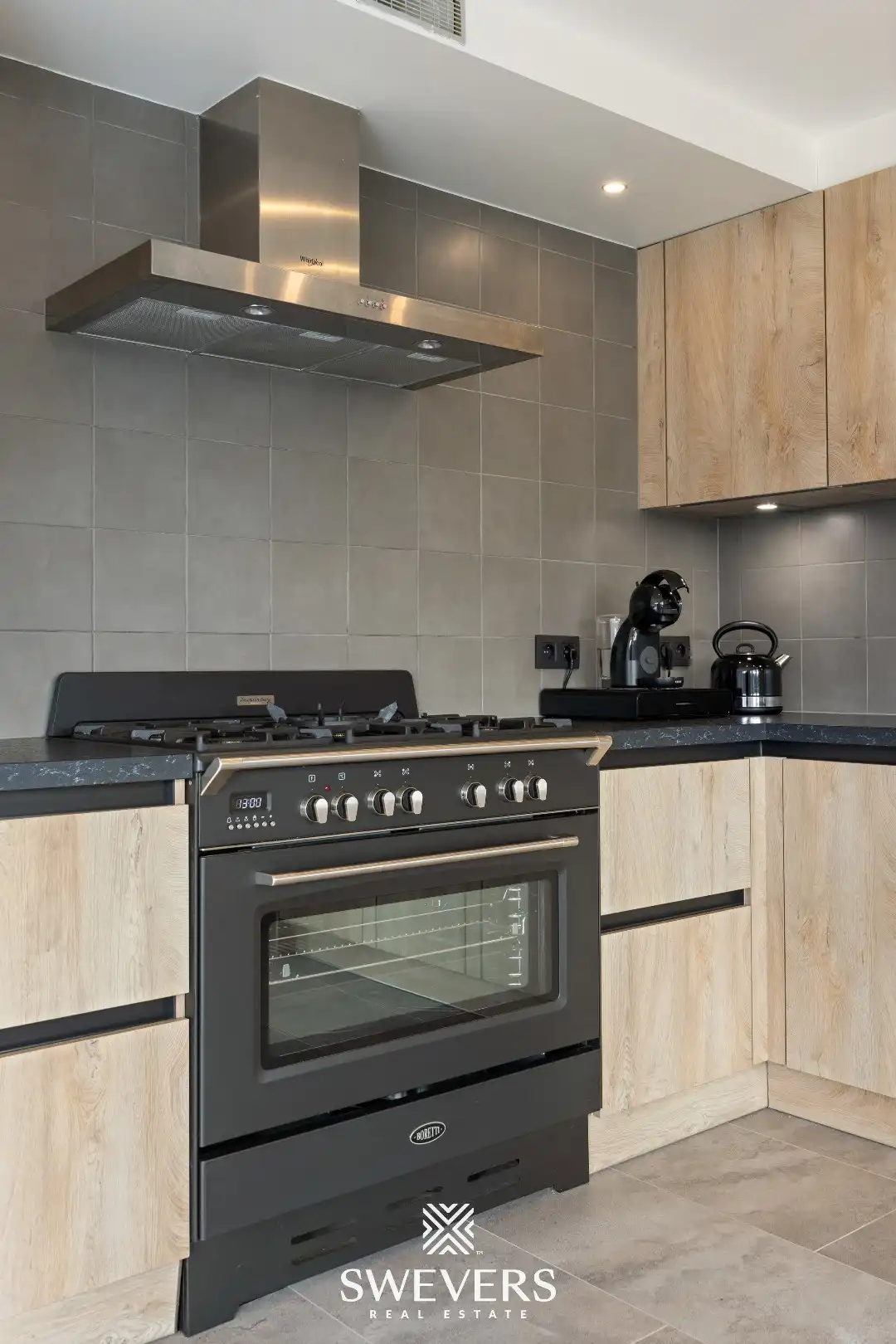 Instapklare gezinswoning met 4 slaapkamers op 9a46 in Opoeteren foto 11