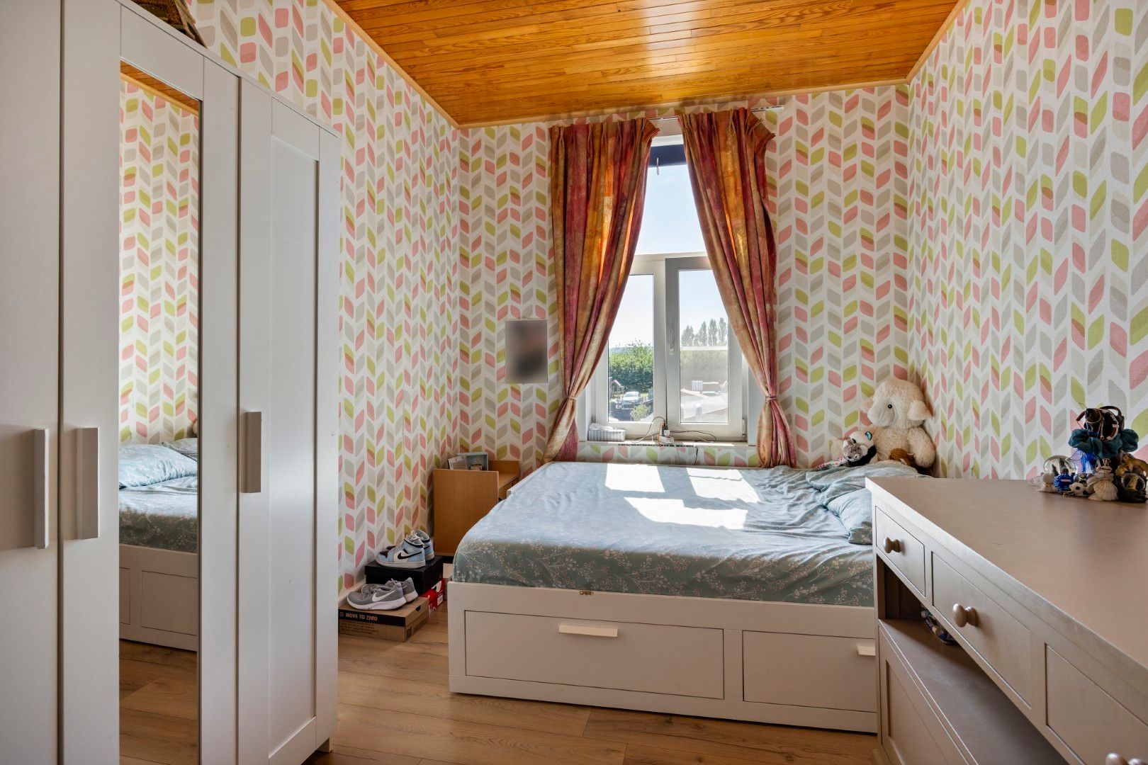 Verrassend ruime instapklare woning met 6 slaapkamers en zonnige tuin – hartje Meerbeke foto 22