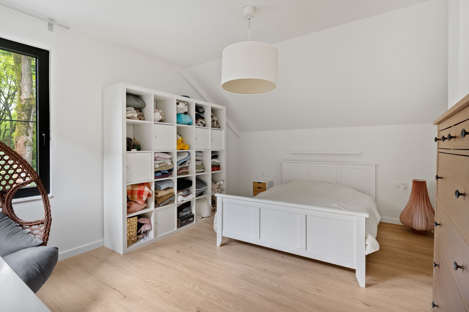 Instapklare volledig vernieuwbouwde villa met praktijkruimte foto 18