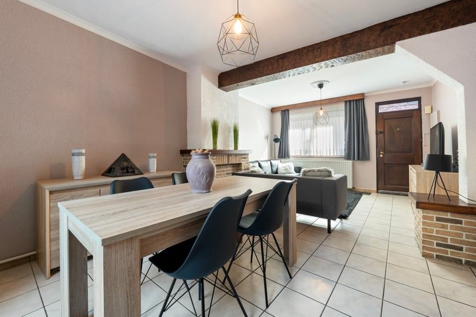 UNIEKE KANS: INSTAPKLARE DUBBELWOONST MET 4 SLAAPKAMERS IN HARTJE TONGEREN foto 4