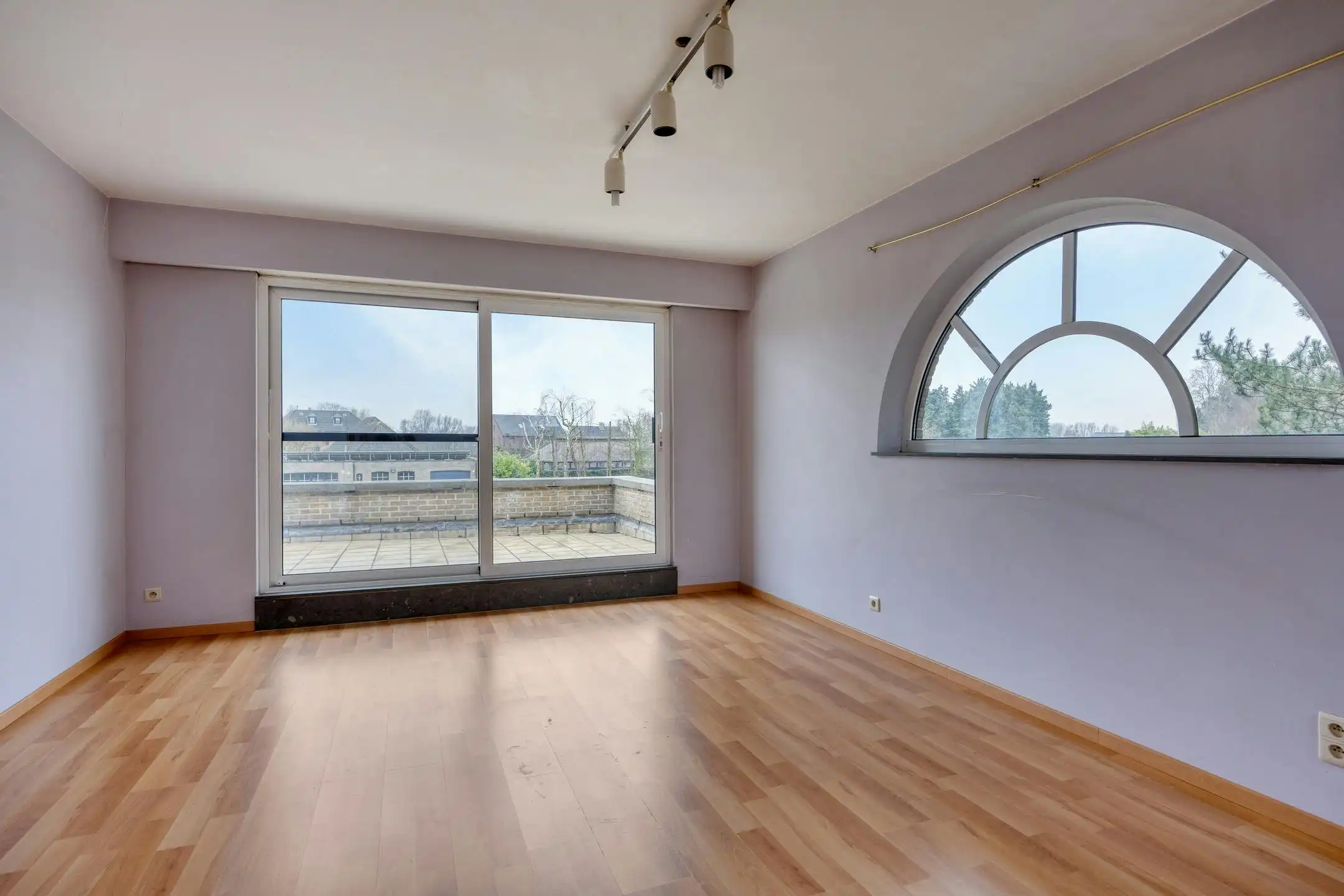 Prachtige villa te koop in centrum Zwijndrecht foto 17