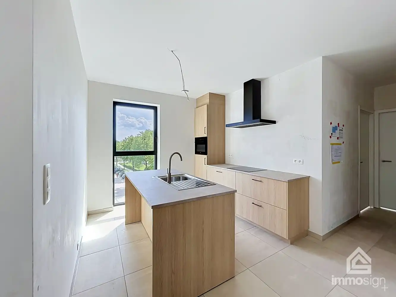 Lichtrijk nieuwbouwappartement met 2 slaapkamers op toplocatie in Pelt! foto 3