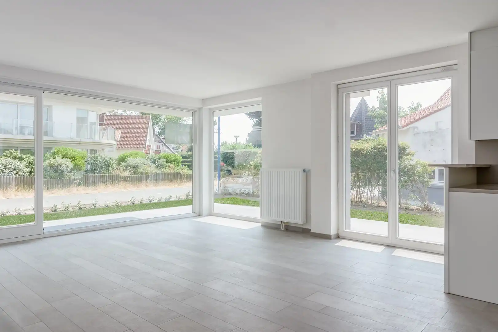 PRACHTIG NIEUWBOUWAPPARTEMENT OP 200 METER VAN DE ZEEDIJK foto 2