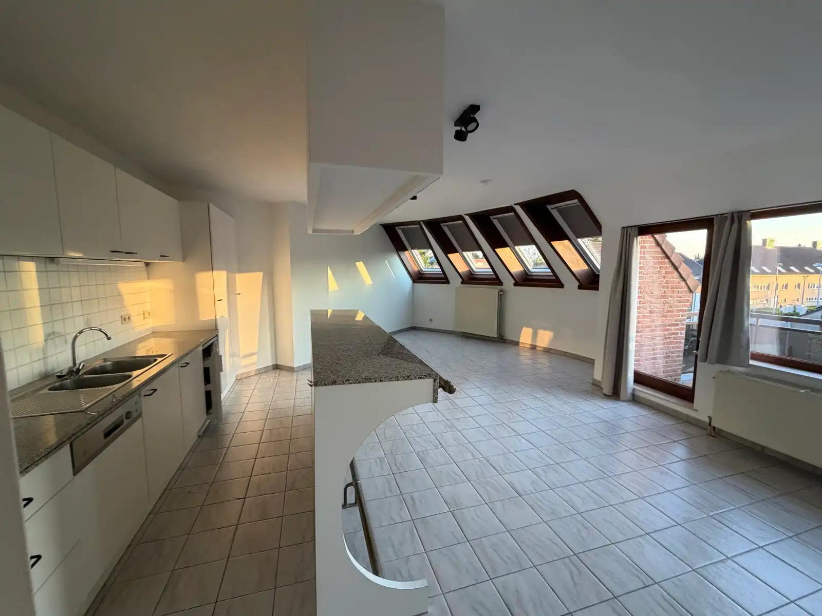 Appartement te huur foto 3