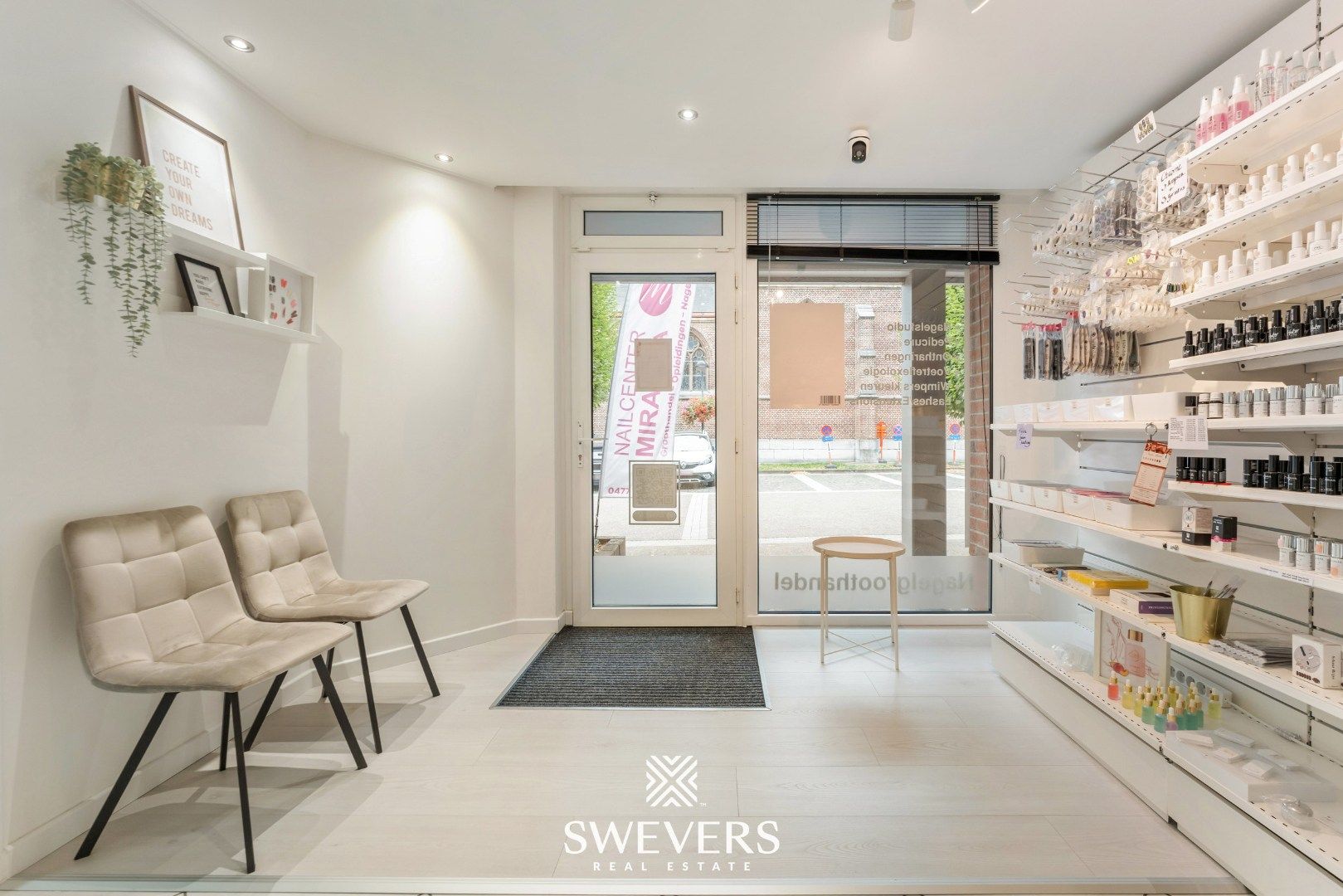 Handelspand met praktische indeling in hartje Tessenderlo foto 6