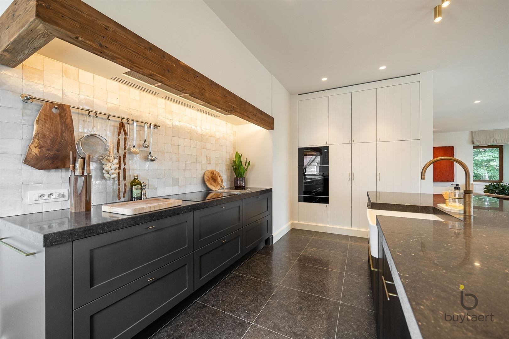 Ontdek deze adembenemende PENTHOUSE in het hartje van Schilde! foto 20