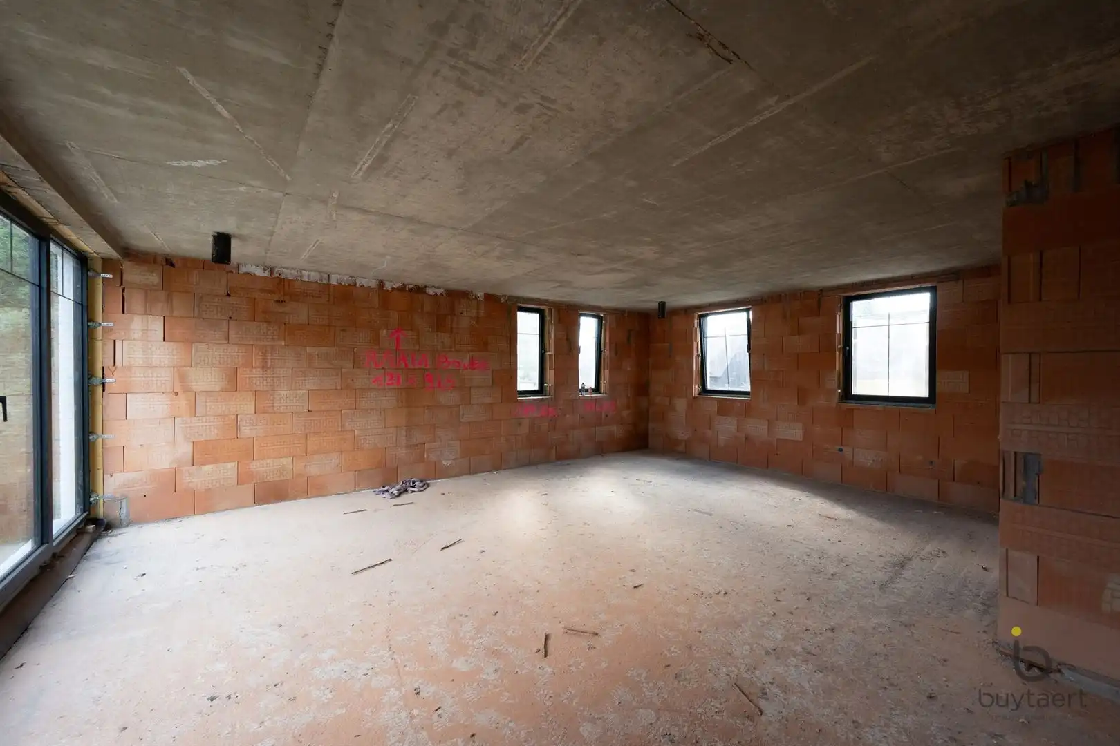 Tijdloze halfopen nieuwbouwwoning BEN-woning, bel-étage, ideaal woon-werk of voor zorgwoning. foto 14