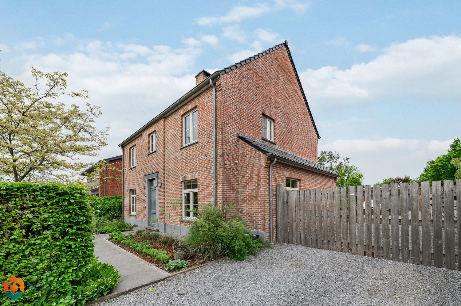 Stijlvolle en energiezuinige woning met 5 Slpkrs op een ruim perceel van 1370 m² foto 31
