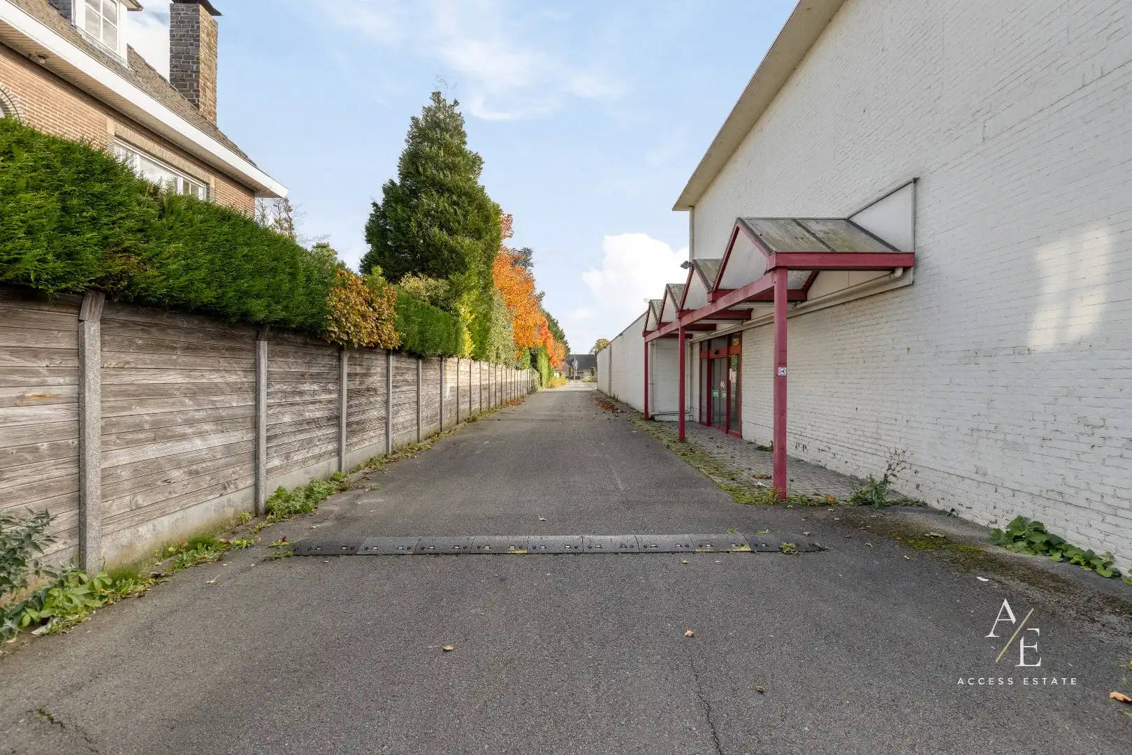 Commercieel gelegen grootwarenhuis op 4.255 m² (Kortrijksesteenweg) foto 6