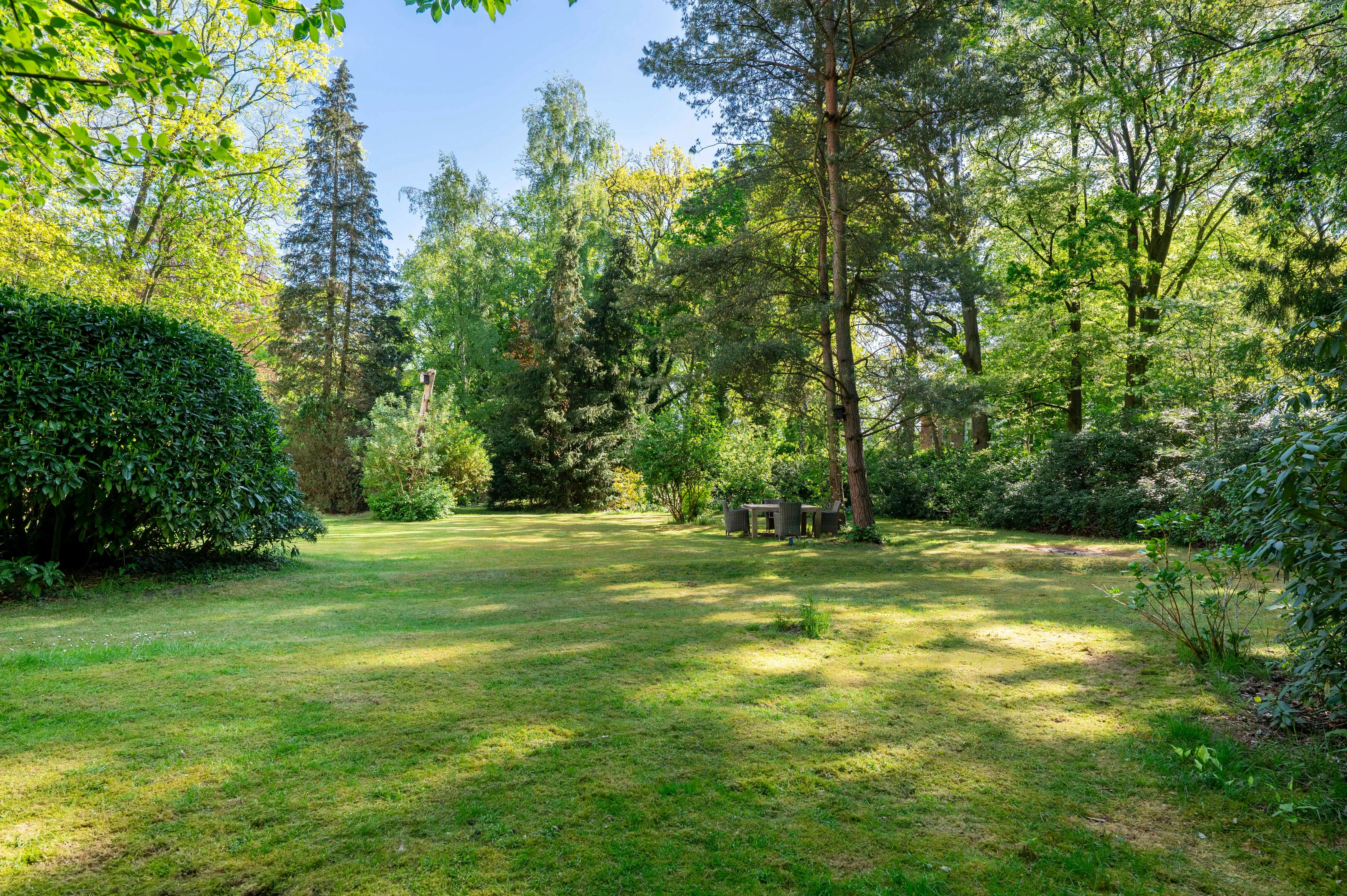 Karaktervolle officierswoning op een unieke locatie in Brasschaat! foto 24