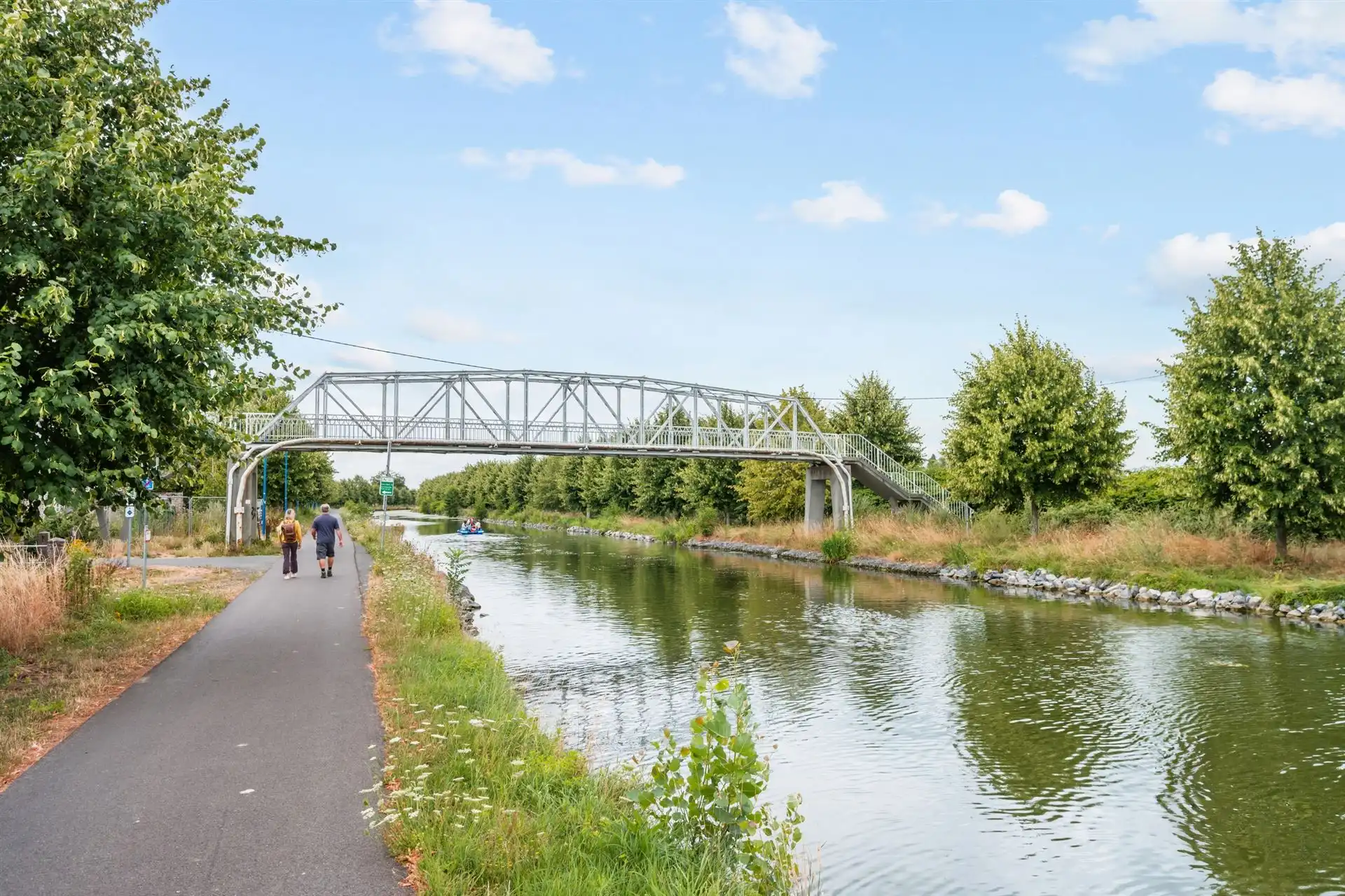  Ruime gezinswoning met atelier van 125 m² in Leers-Nord foto 2