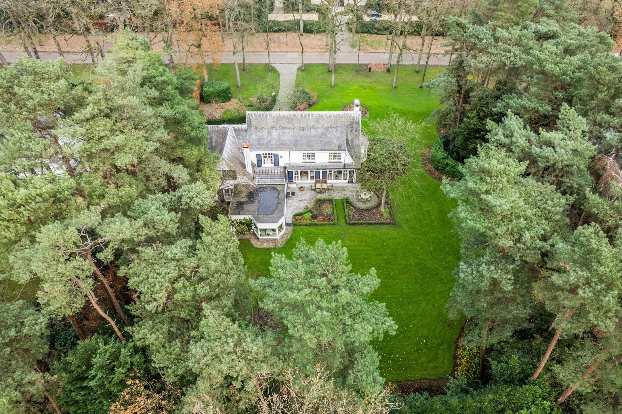 Te renoveren villa op toplocatie in Schilde (3.246 m²) foto 41