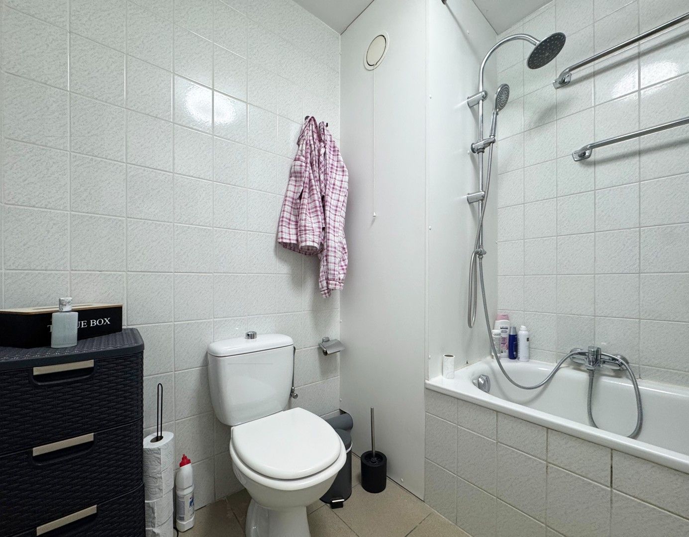 Mooi appartement met 2 slaapkamers in centrum Borgloon foto 6