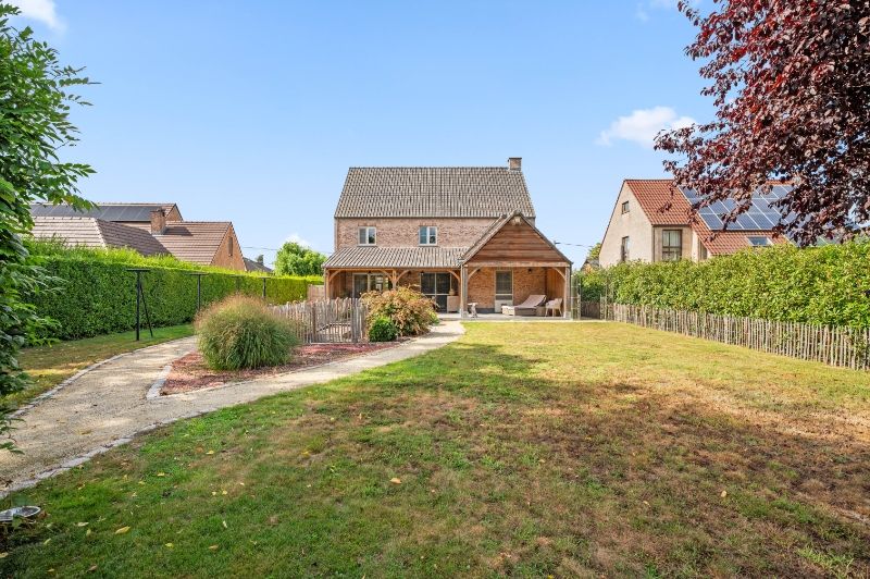 Villa van 319m² in pastorale stijl op 10a16ca foto 31