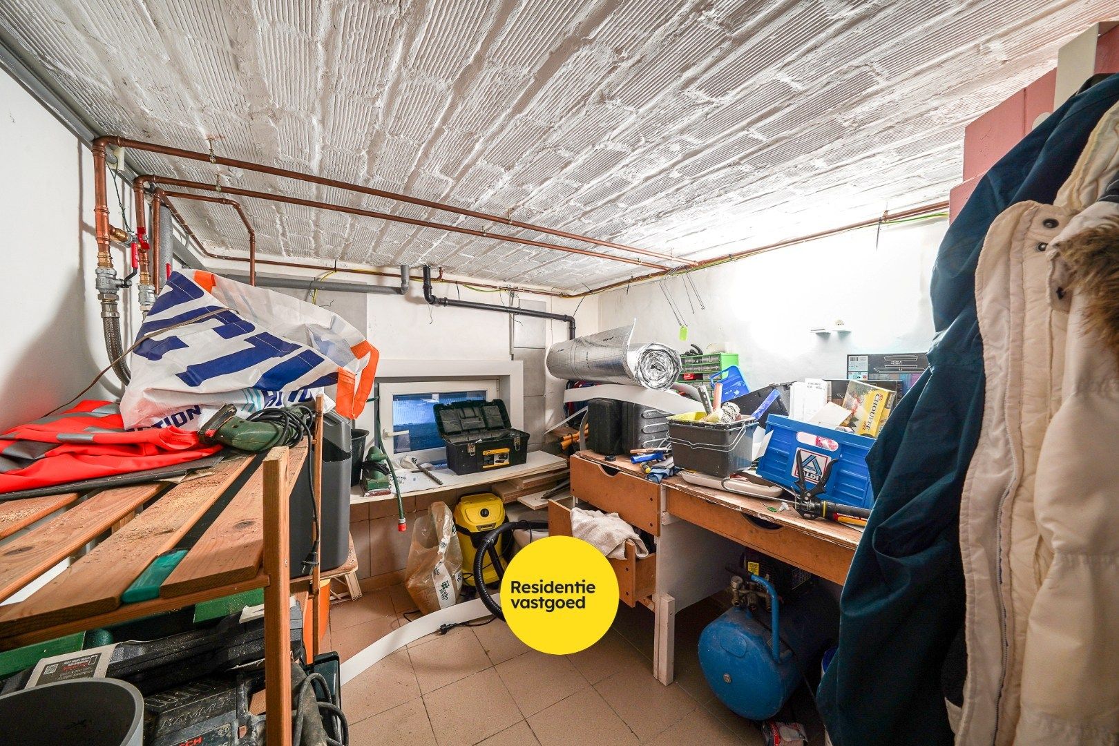 Halfopen woning met tuin en garage te Oostende (vuurtorenwijk) foto 16