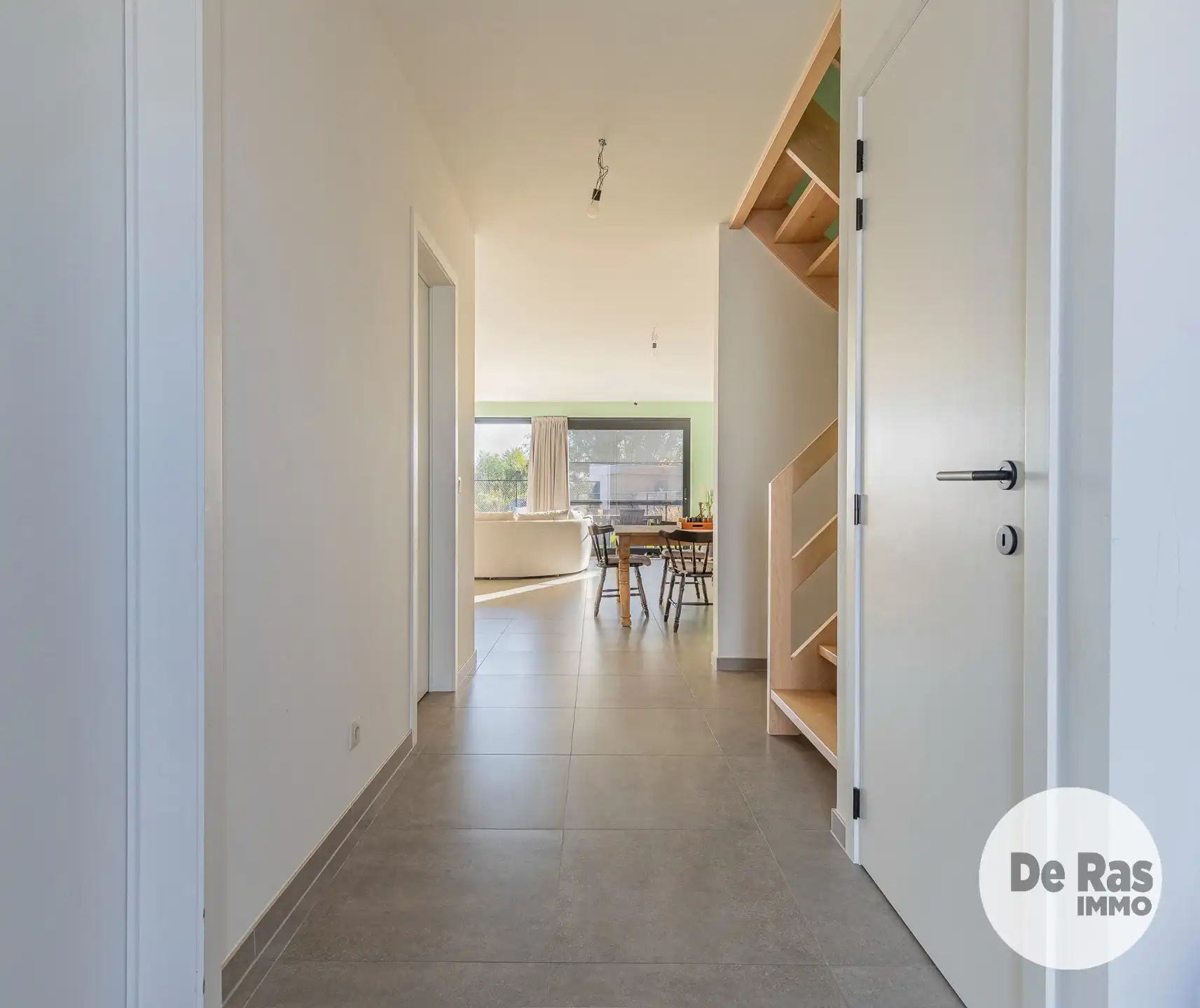BERLARE - Ruime nieuwbouwwoning met 3 slpks en alle comfort foto 3